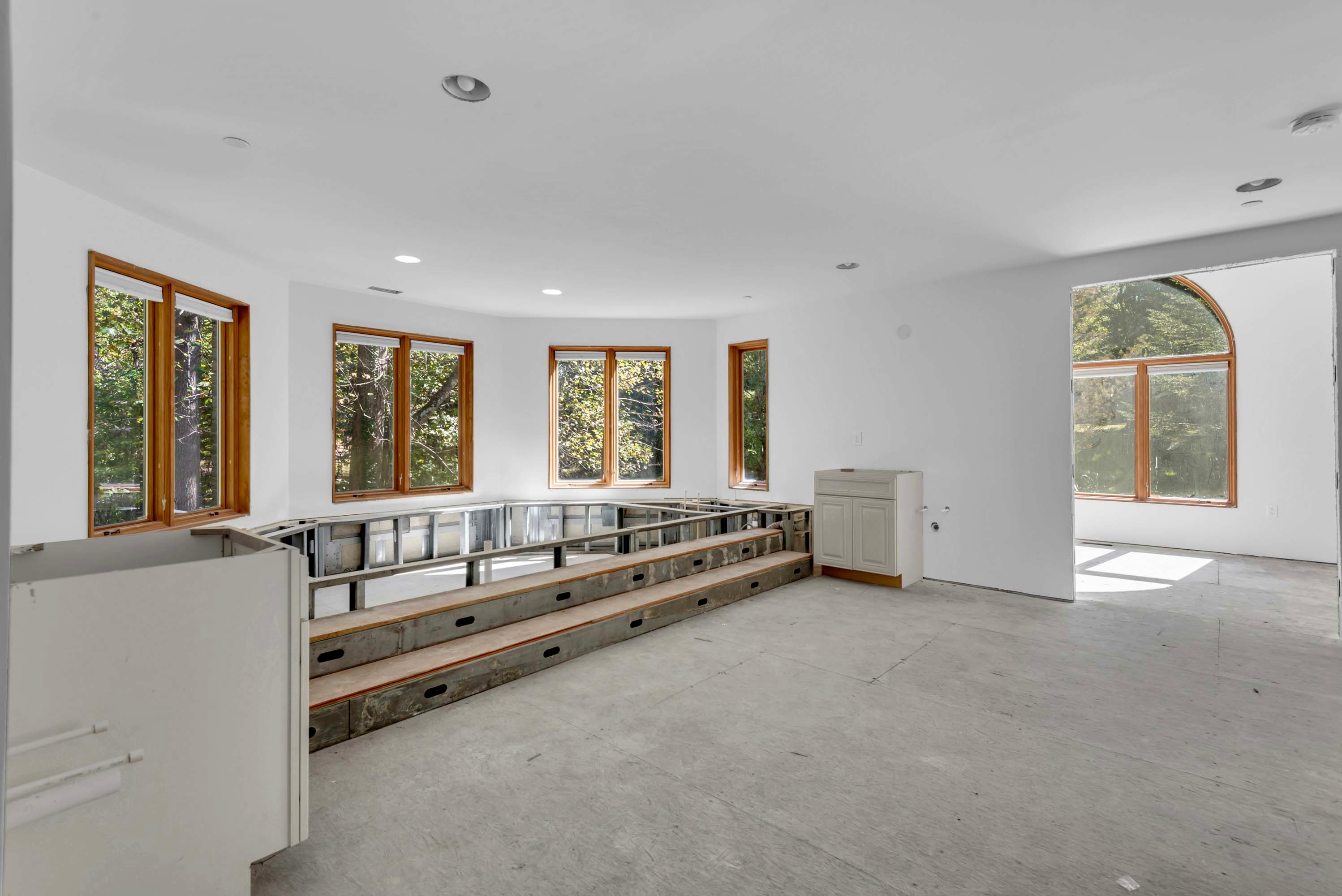 21 6 Evan Way, Pikesville - Luxury Real Estate - Concierge Auctions