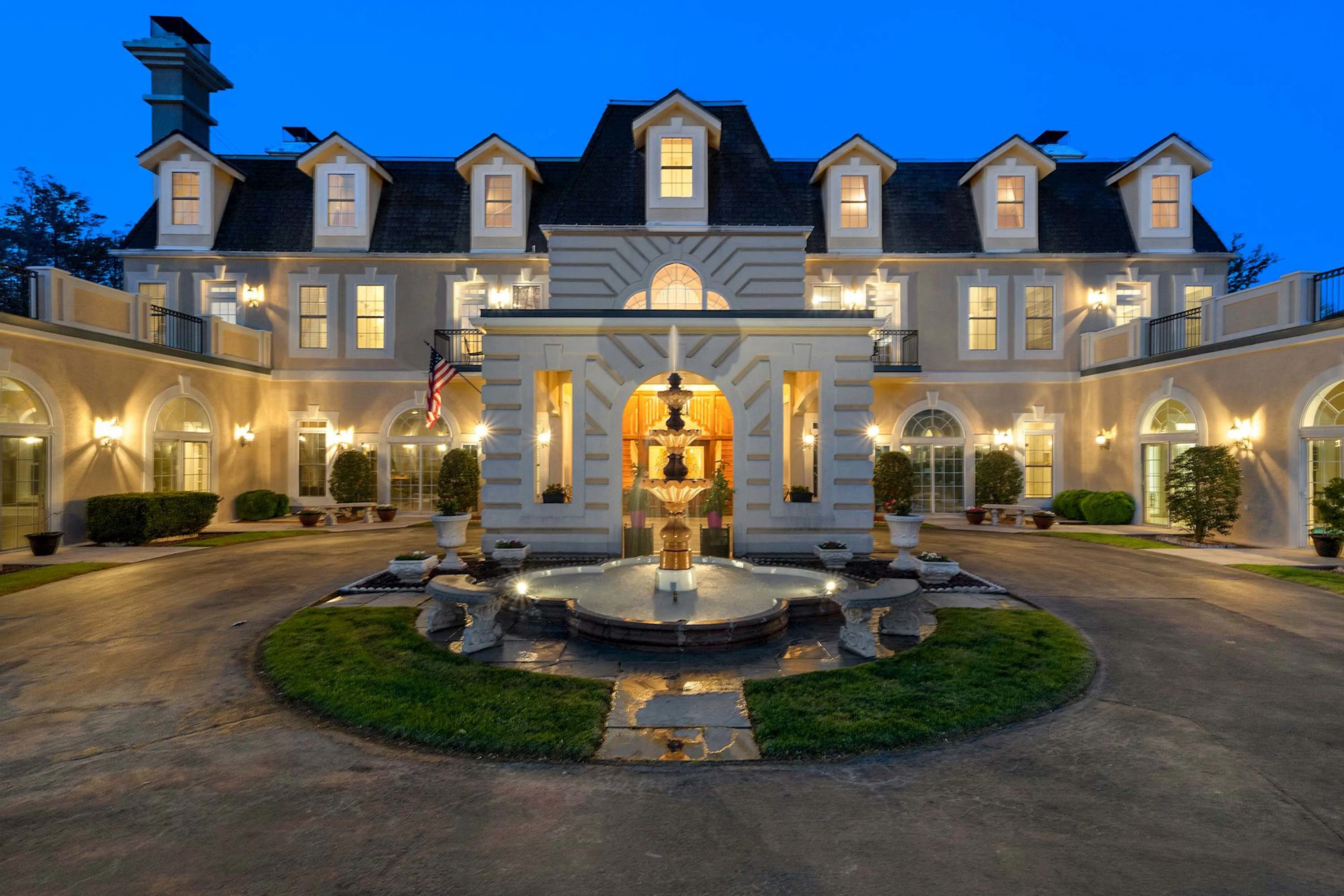 5825 Doyle Road, Near Washington D.C., Virginia 20124 - 5825-doyle-road-clifton-virginia78_f39khs