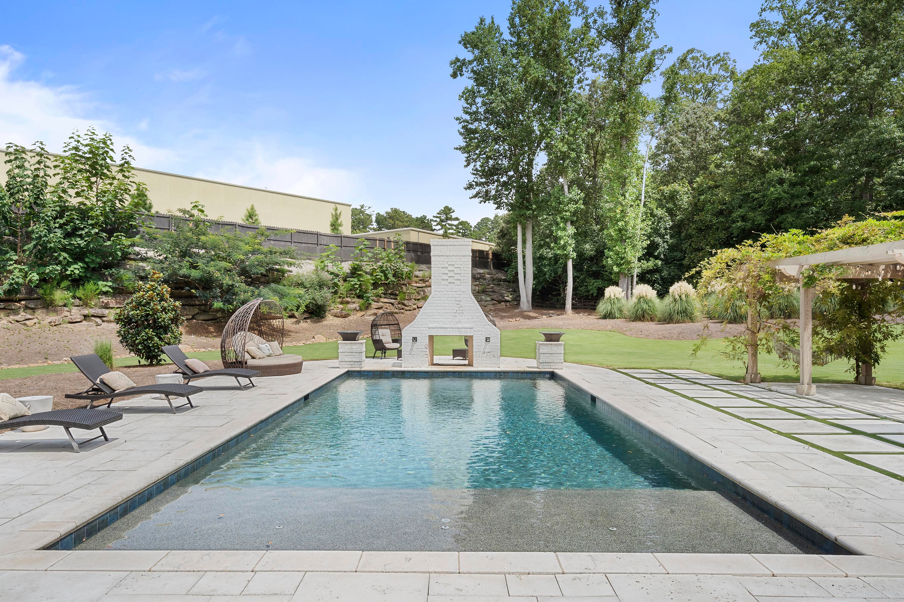 62 2242 Shoal Creek Rd - Luxury Real Estate - Concierge Auctions