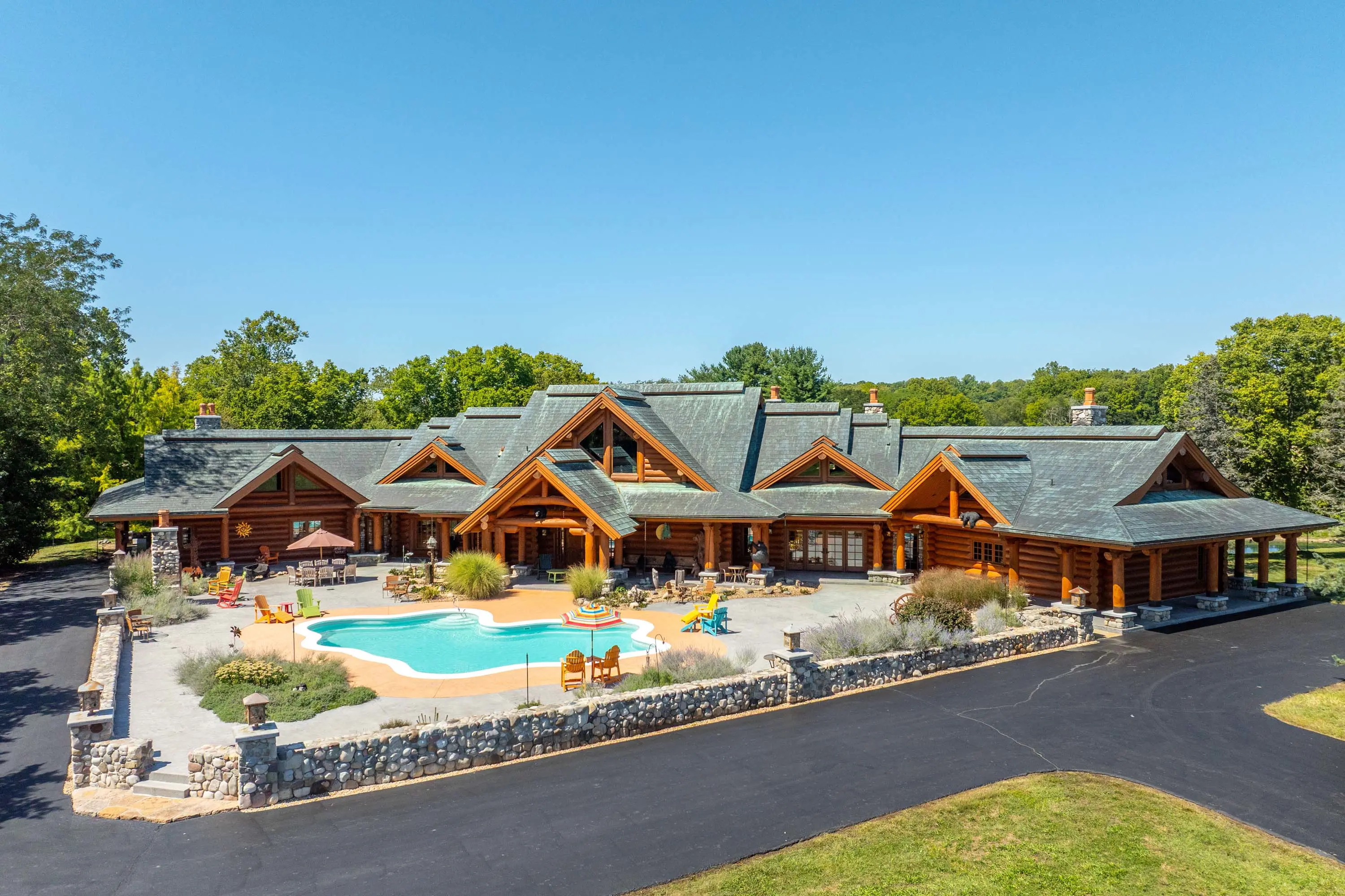 An extraordinary Western legacy awaits at Saguaro Ranch, this pristine 189-acre riverfront estate where the spirit of the frontier meets Ohio Valley elegance.