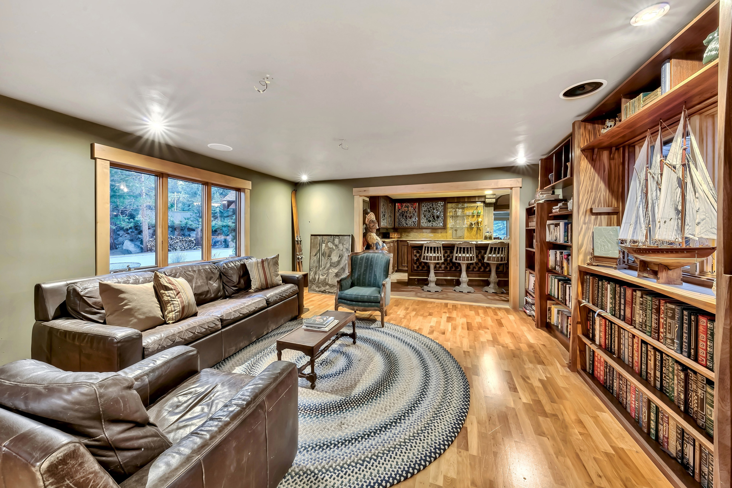 020 20 Cal Neva Drive