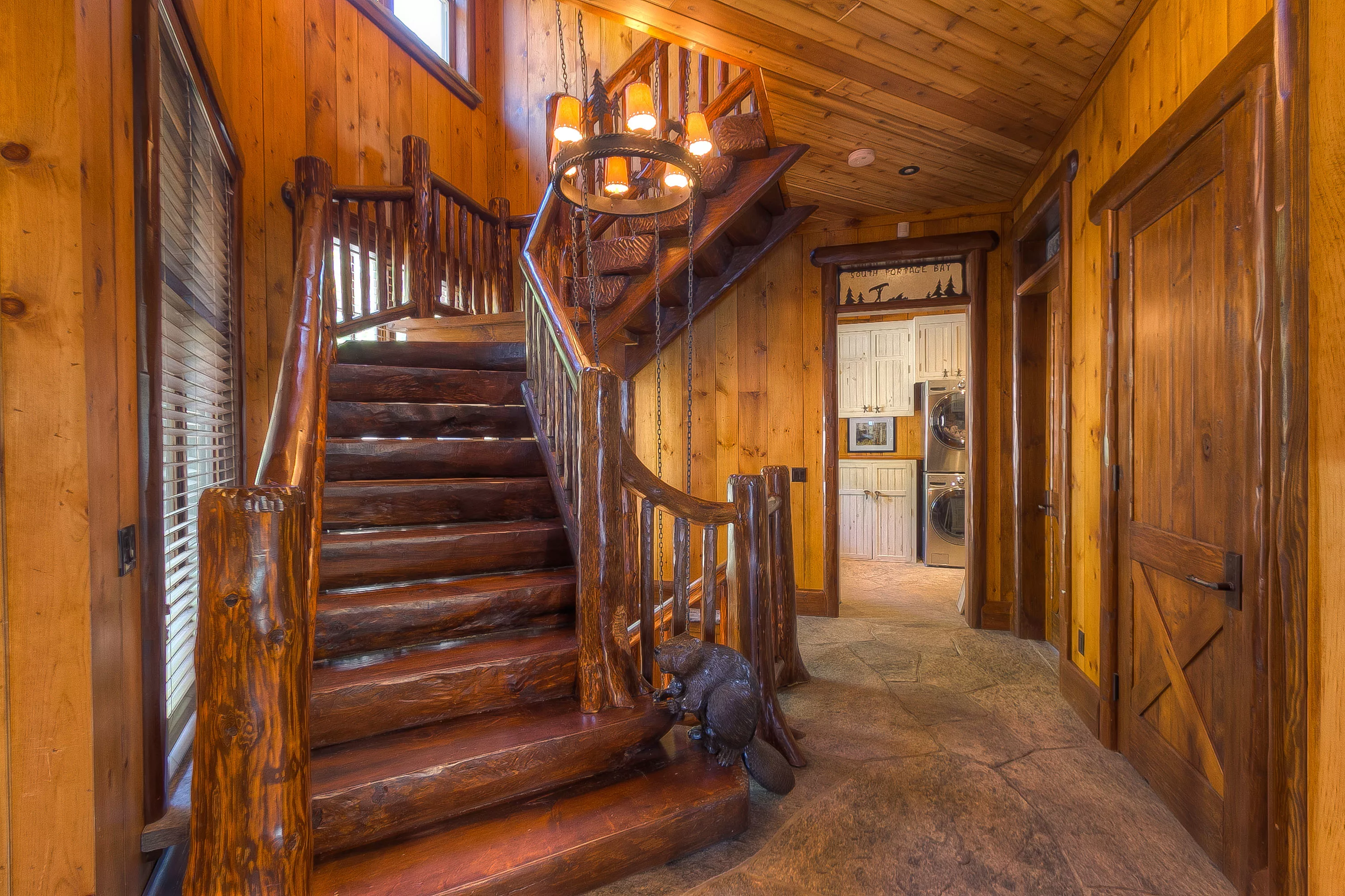 1100 Delbrooke Road, Dwight, Lake of Bays, Ontario , Canada - 1100-delbrooke-road-dwight-lake-of-bays-ontario-canada-13-19-21-07-077_pfstnj