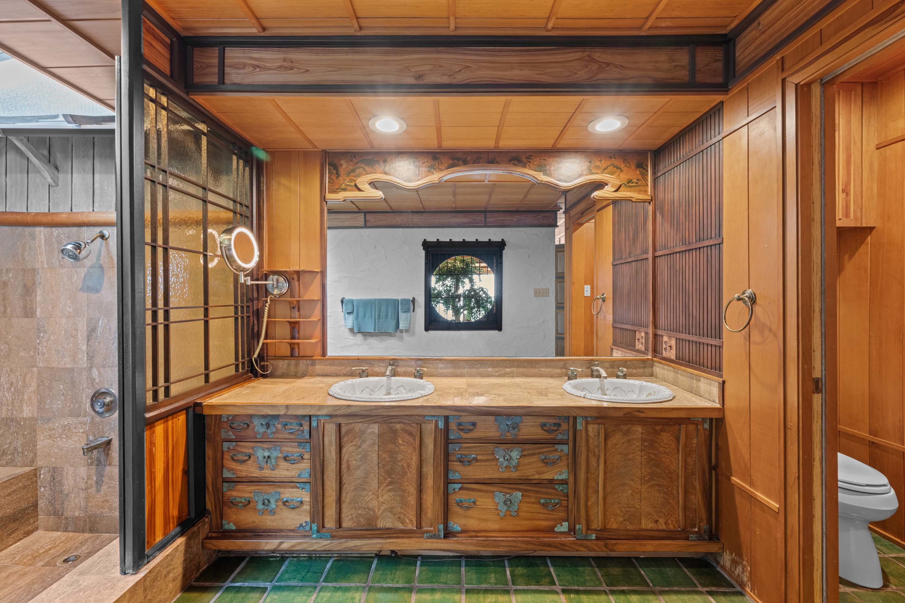 28 5163 and 5157 Lower Honoapiilani Rd, Lahaina, HI 96761 - Luxury Real Estate - Concierge Auctions