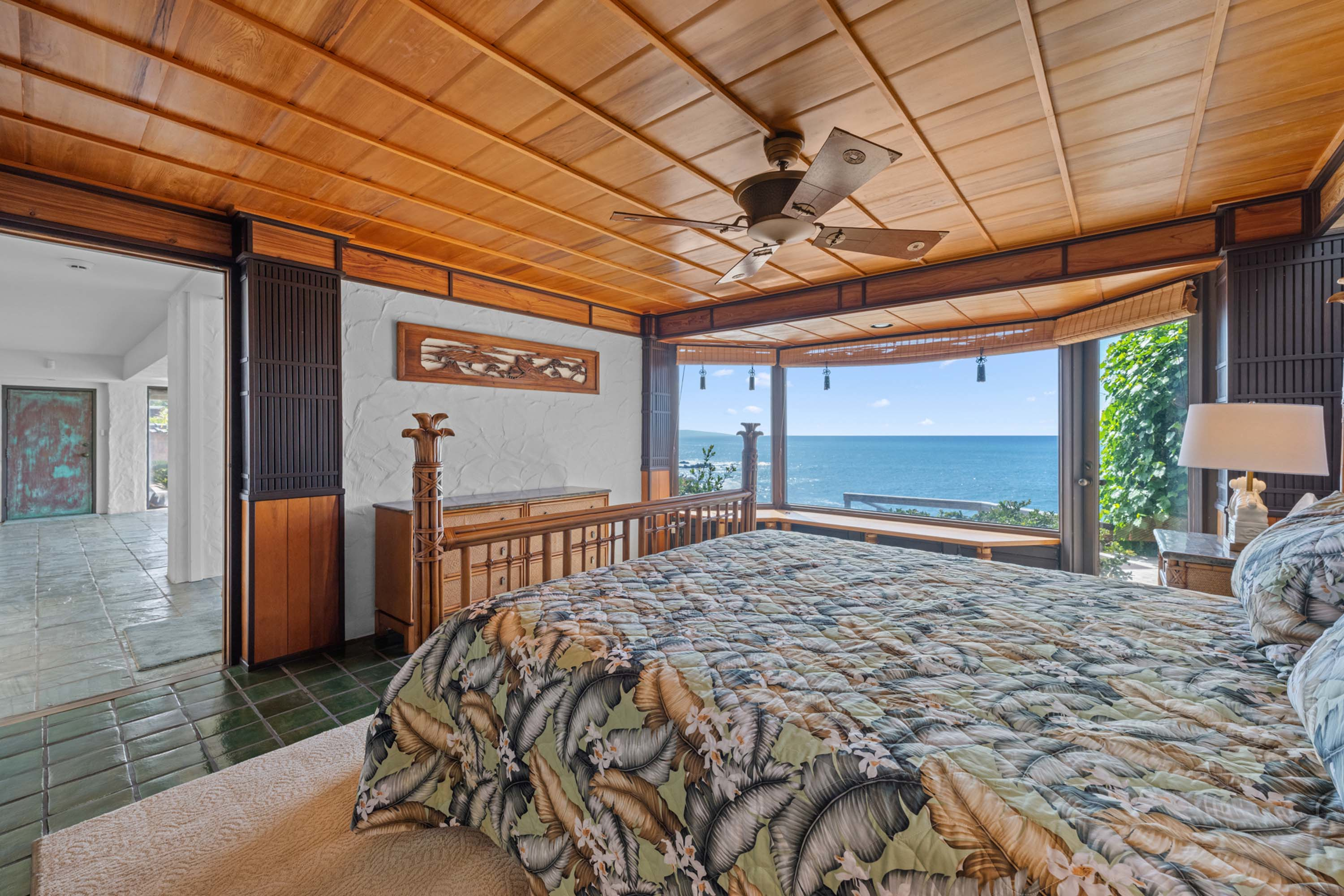 24 5163 Lower Honoapiilani Rd, Lahaina, HI 96761 - Luxury Real Estate - Concierge Auctions