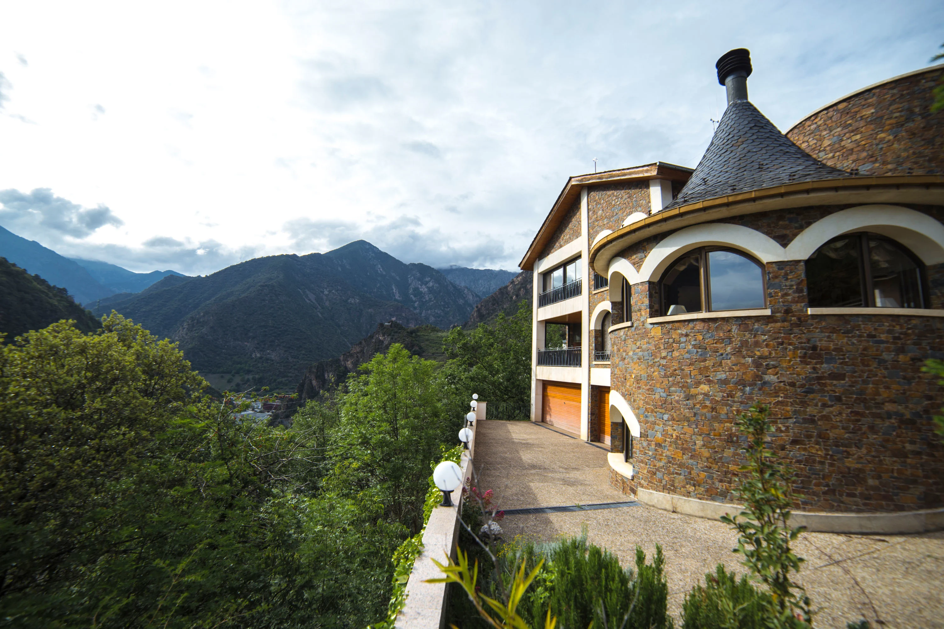 Casa Comprar, Luxury Mountain Chalet, The Pyrenees, Sant Julià De Lòria , Andorra - casa-comprar-xalet-canolich-sant-julia-de-loria-nagol-andorra29_gvpihg
