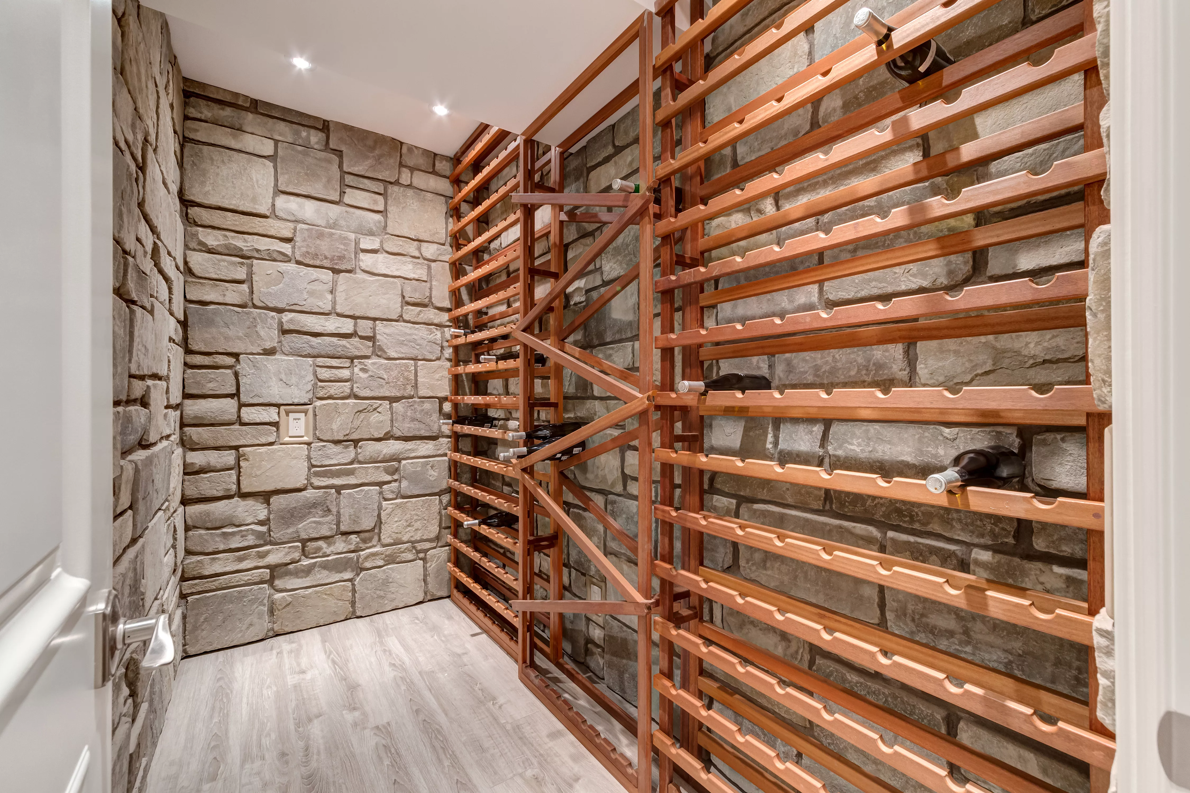 302 Hawk's Nest Hollow, Priddis, Alberta T0L 1W0, Canada - 302-hawks-nest-hollow-priddis-alberta-31_x8v5hr
