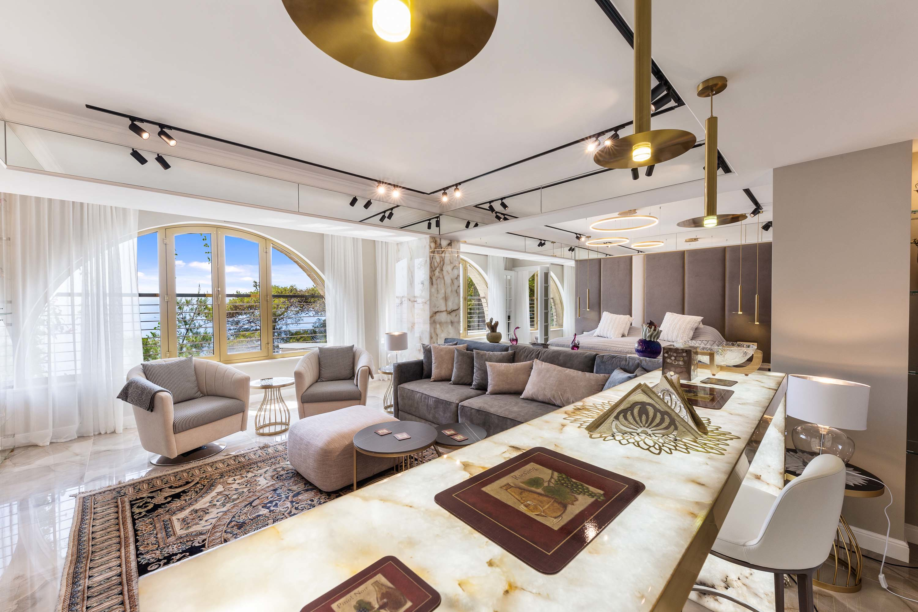 23 CHANTEVENT 1 - 95 Boulevard Du General de Gaulle, St Jean cap Ferrat, 06230, France - Luxury Real Estate - Concierge Auctions