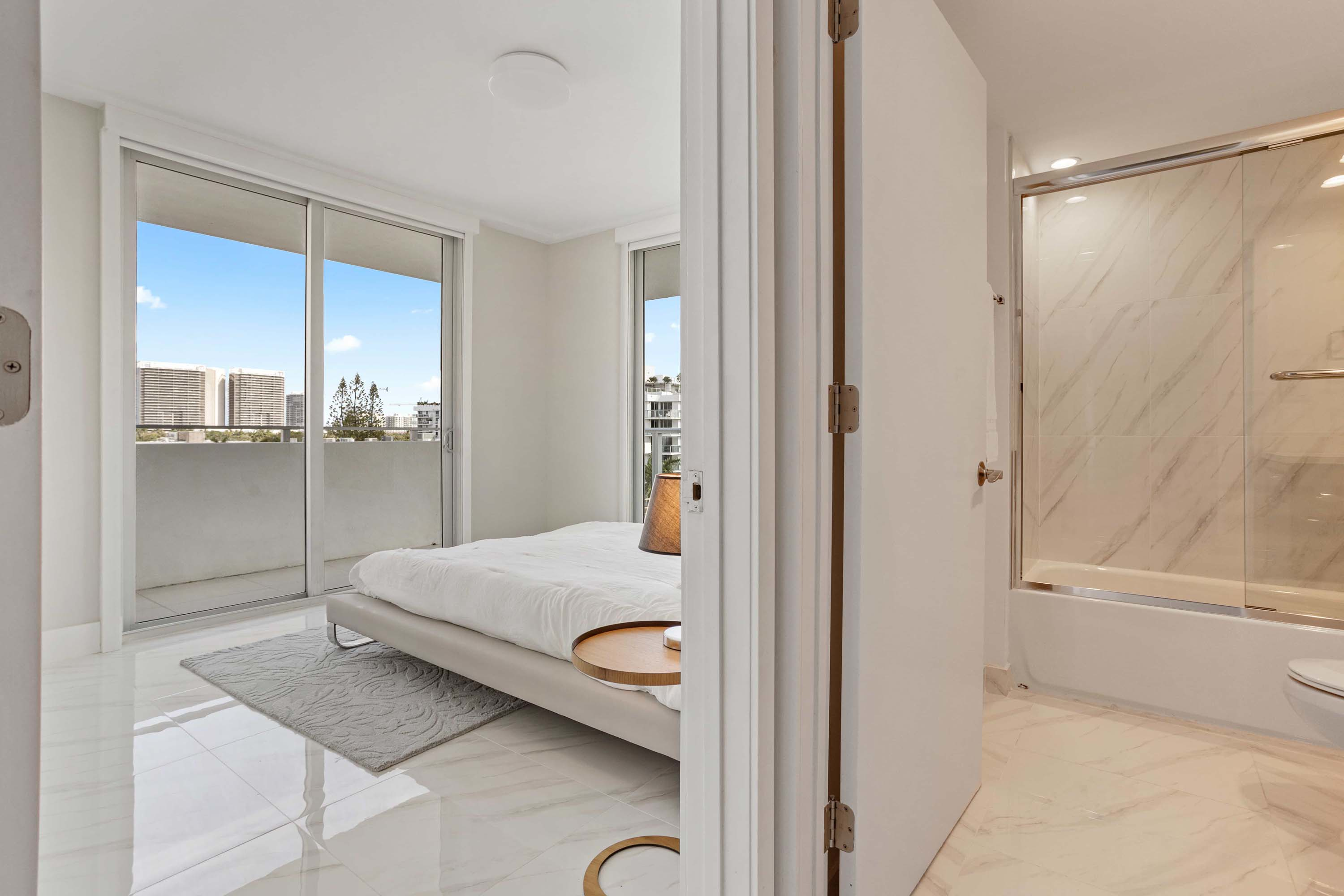 22 Unit 603 1150 101st Street - Luxury Real Estate - Concierge Auctions
