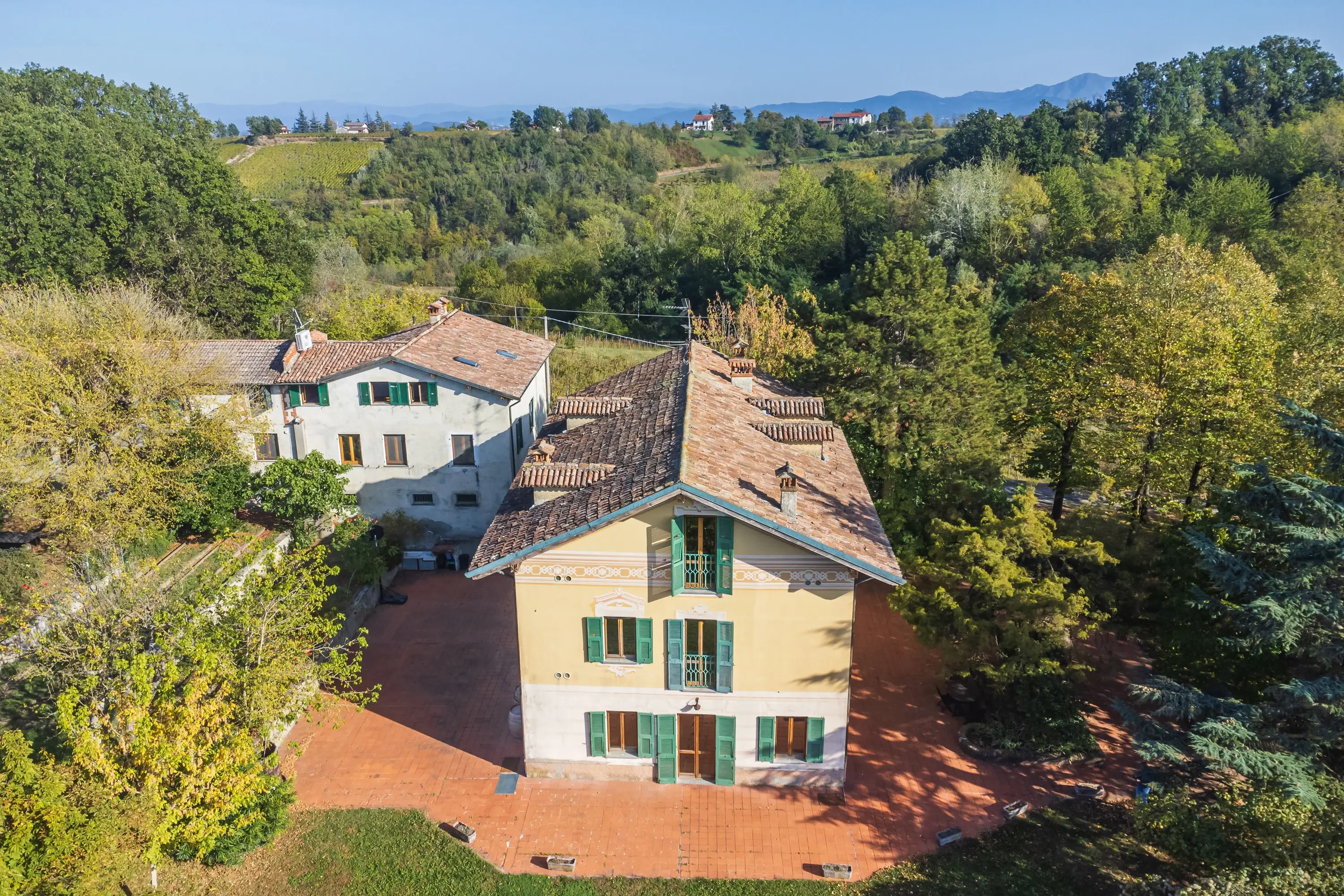 1 Cascina Palazzo, Alto Monferrato, Piedmont , Italy - 1-Cascina-Palazzo-Grimaldi-03_mgplci