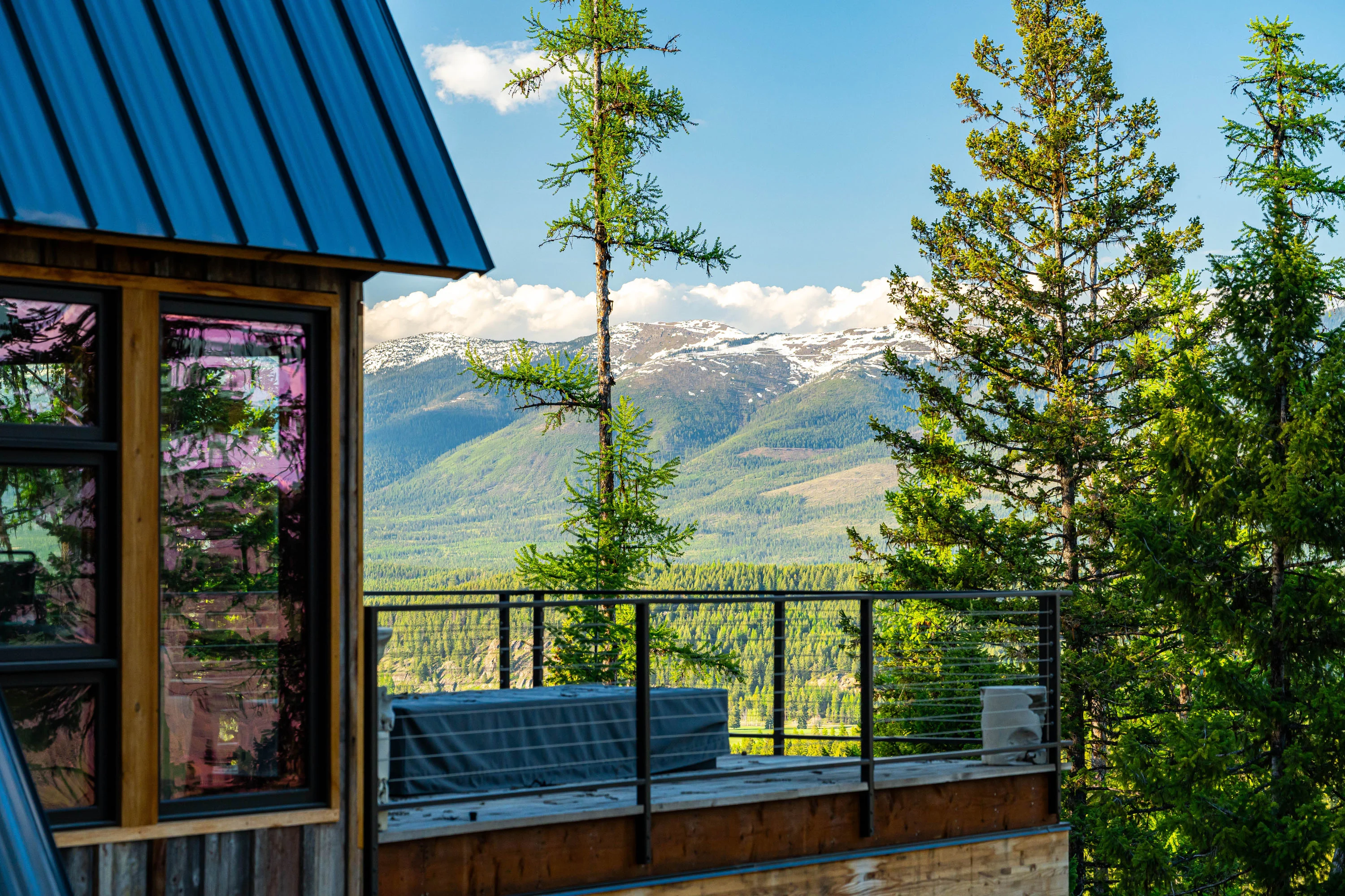 31 Forest Path Drive, Whitefish, Montana 59937 - On_The_Rocks_Treehouse_02_bkcgfi