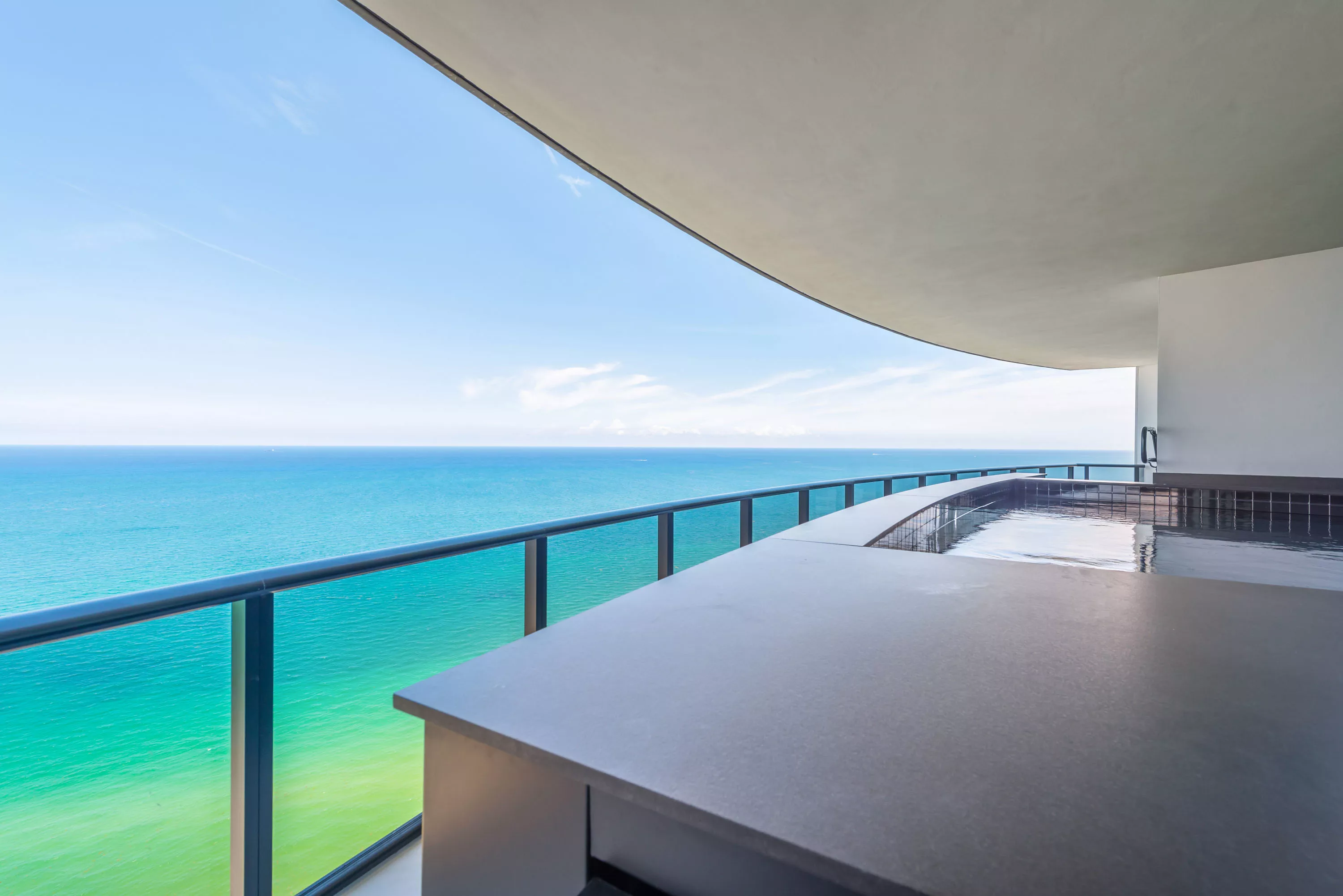 18555 Collins Avenue Apt 3605, Porsche Design Tower, Miami, Florida 33160 - porsche-design-tower-residence-3605-18555-collins-avenue-sunny-isles-beach-florida30_buhgkz