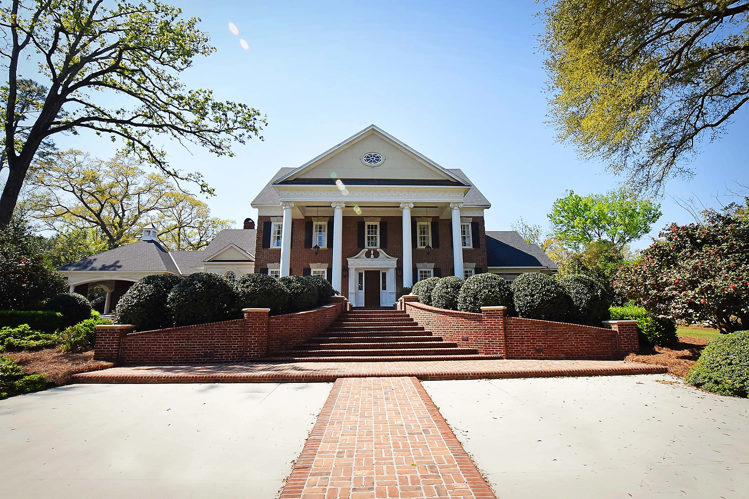 403 North Cherokee Avenue, Dothan, Alabama 36303 - 403-north-cherokee-avenue-dothan-alabama82_zuuptl