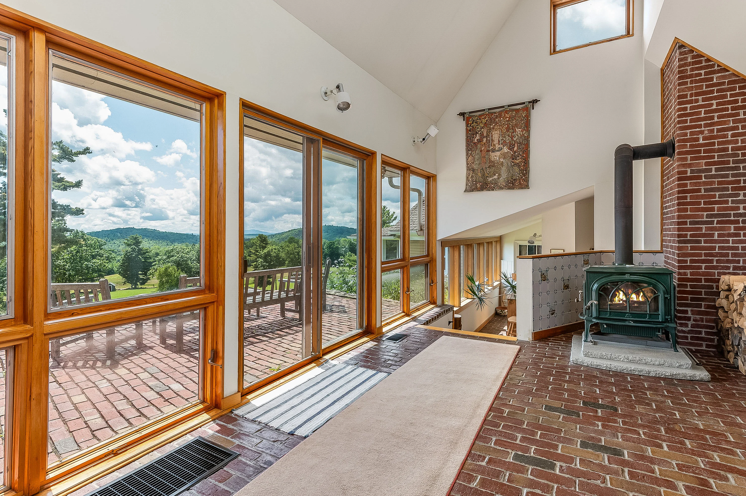 80 Breezy Hill Road, Wilmot, Near Lake Sunapee, New Hampshire 03287 - 80_Breezy_Hill_Road_12_r1xacv