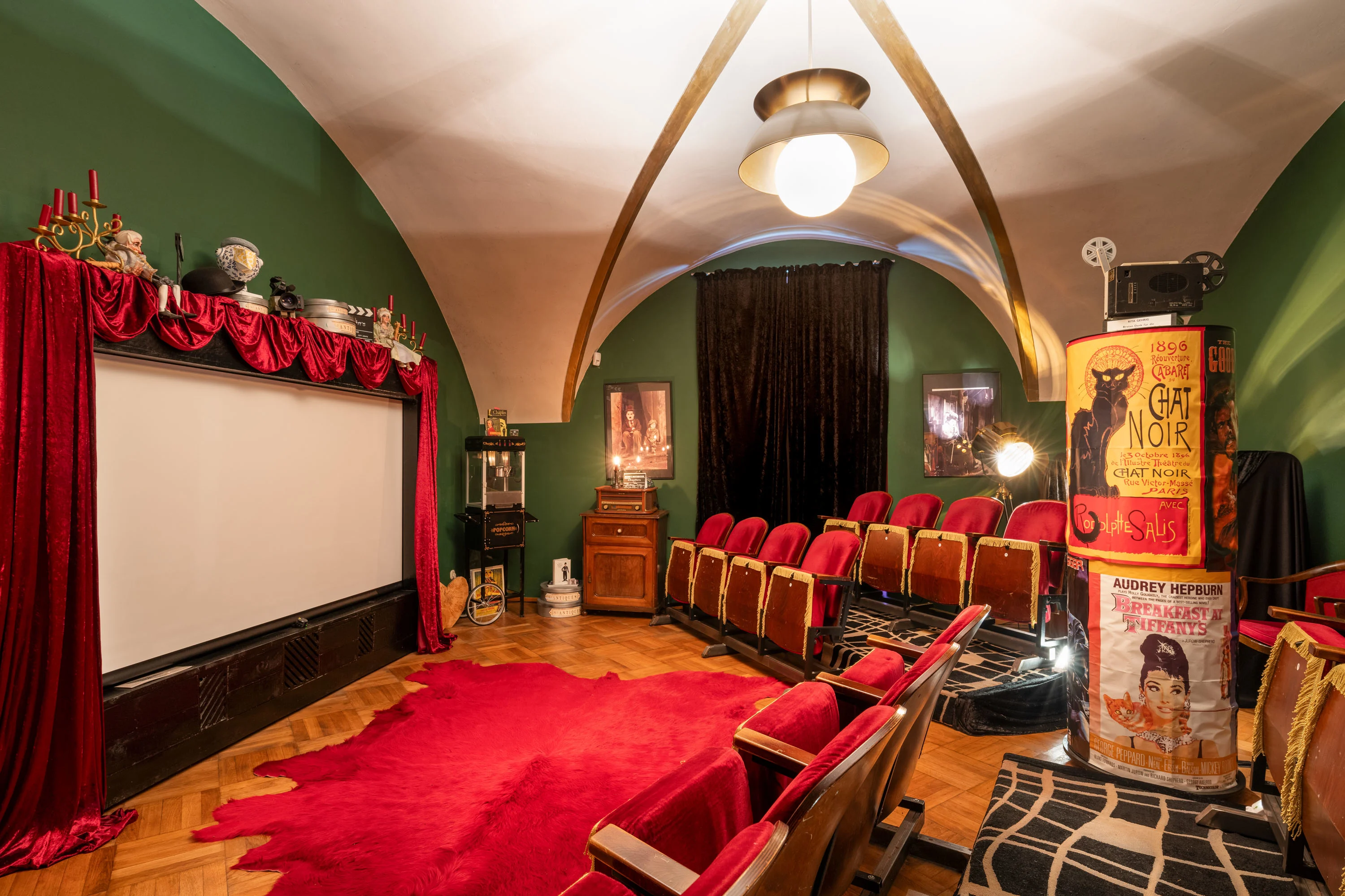 Schloss Stupache Allee, Stuppach, Near Vienna, Gloggnitz , Lower Austria - Mozarts-Last-Castle-31_fdyd1e