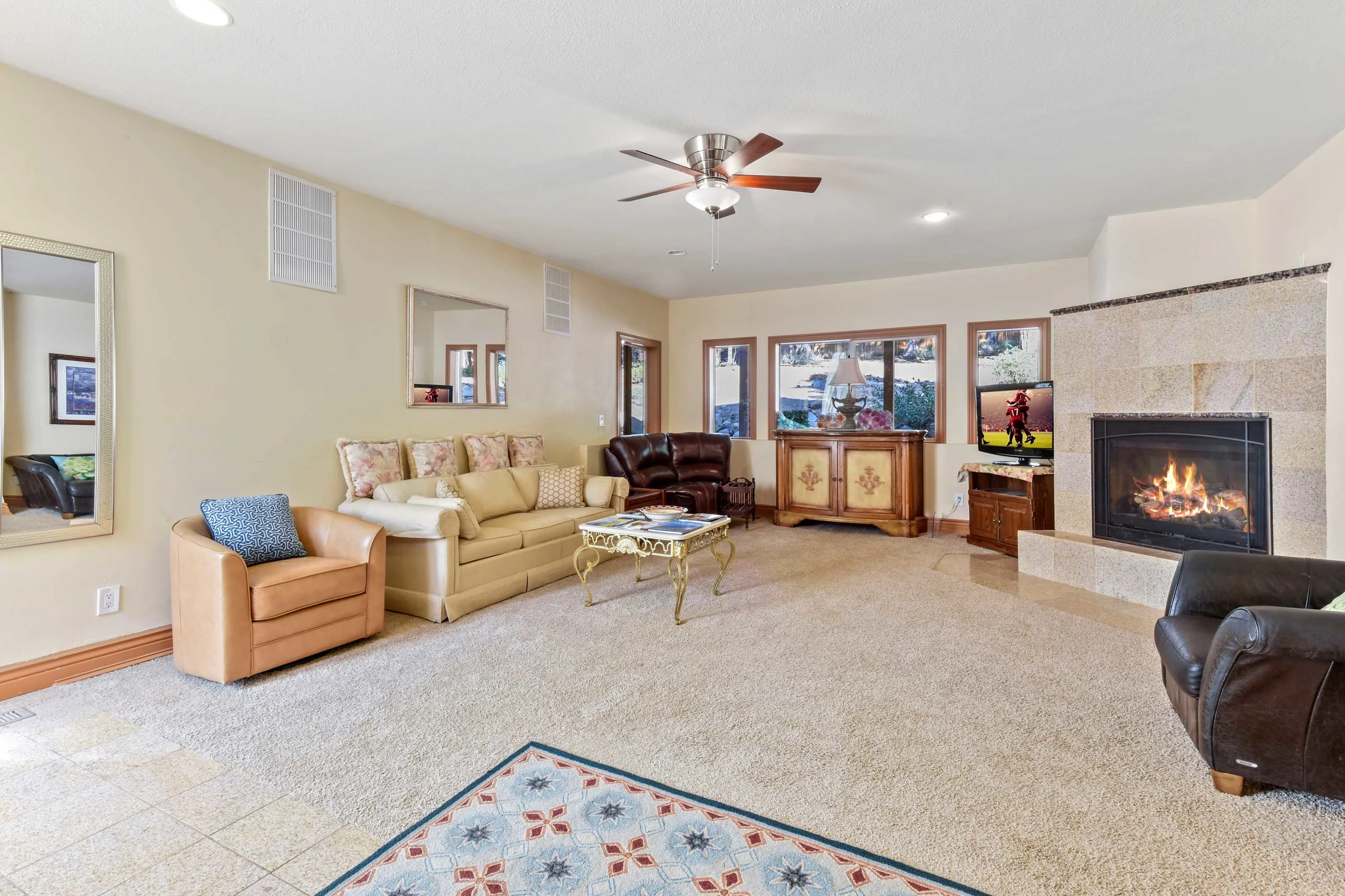 331 Winding Way, Lake Tahoe, Nevada 89451 - 331_winding_way_incline_village_05_dzhf1d