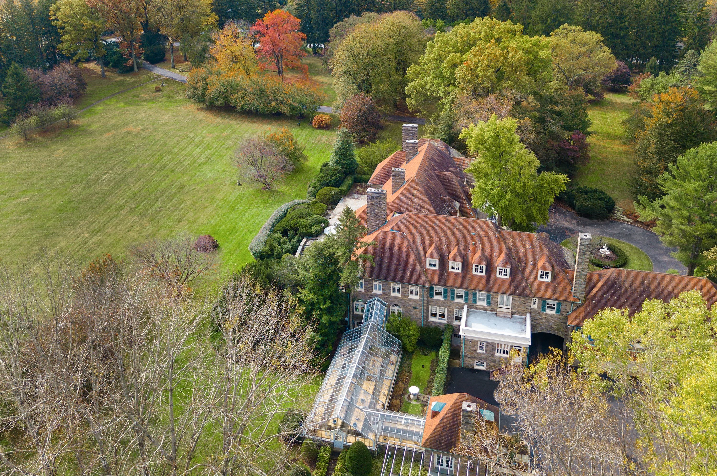 720 North Spring Mill Road, Villanova, Main Line, Pennsylvania 19085 - 72-n-spring-mill-road-villanova-pennsylvania40_hr0yo1