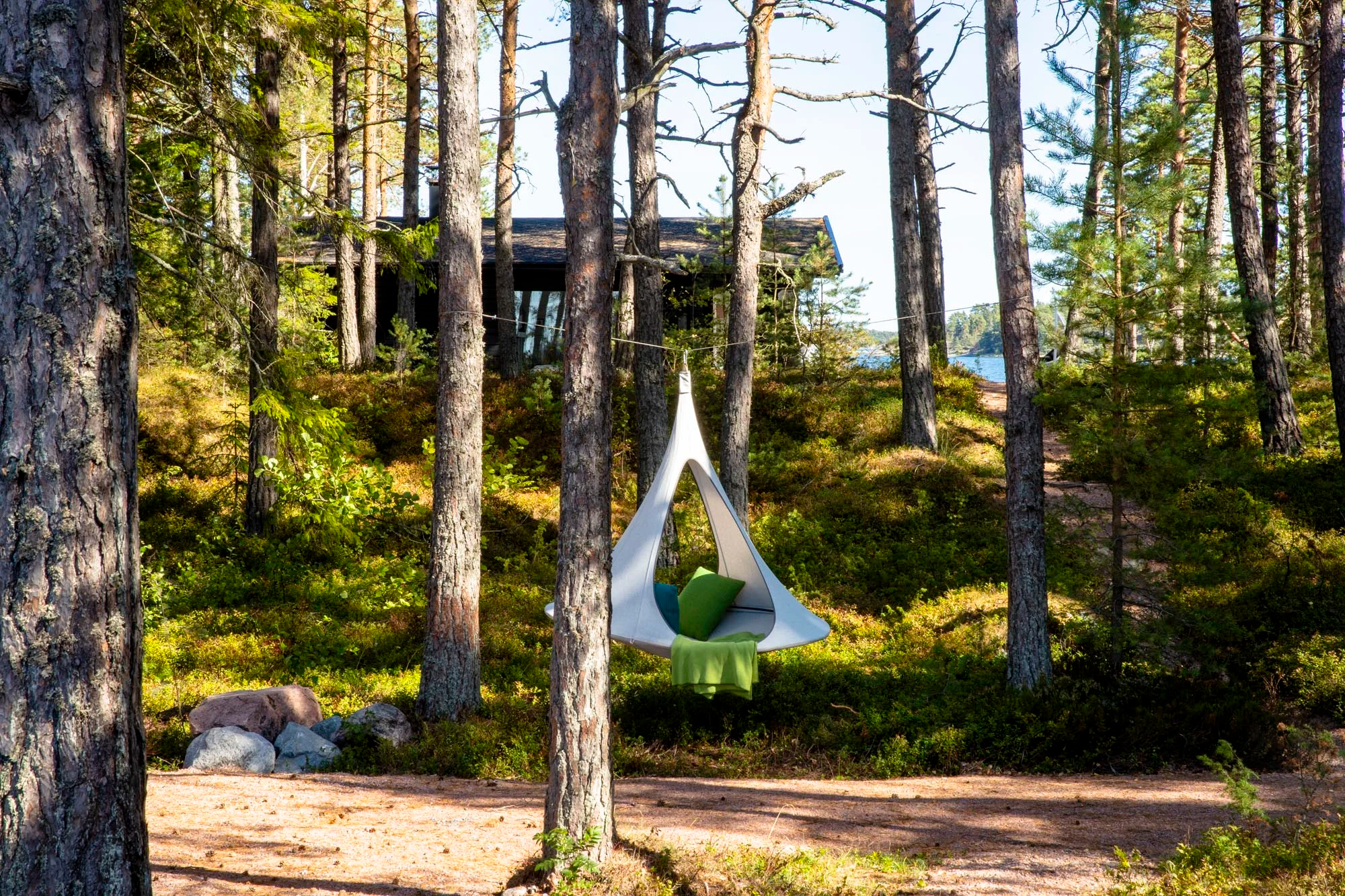 SuperShe Island, Raseborg, Near Helsinki, Near Helsinki , Finland - super-she-island02_c86lnz