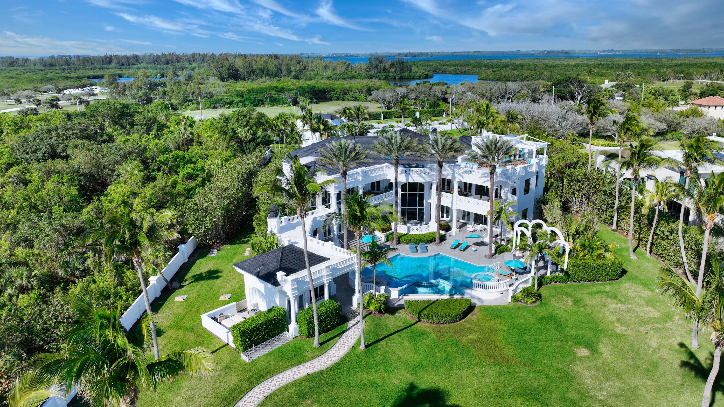 2150 South A1A, Vero Beach, Florida 32963 - 2150_South_A1A_Vero_Beach_02_sbdtbw