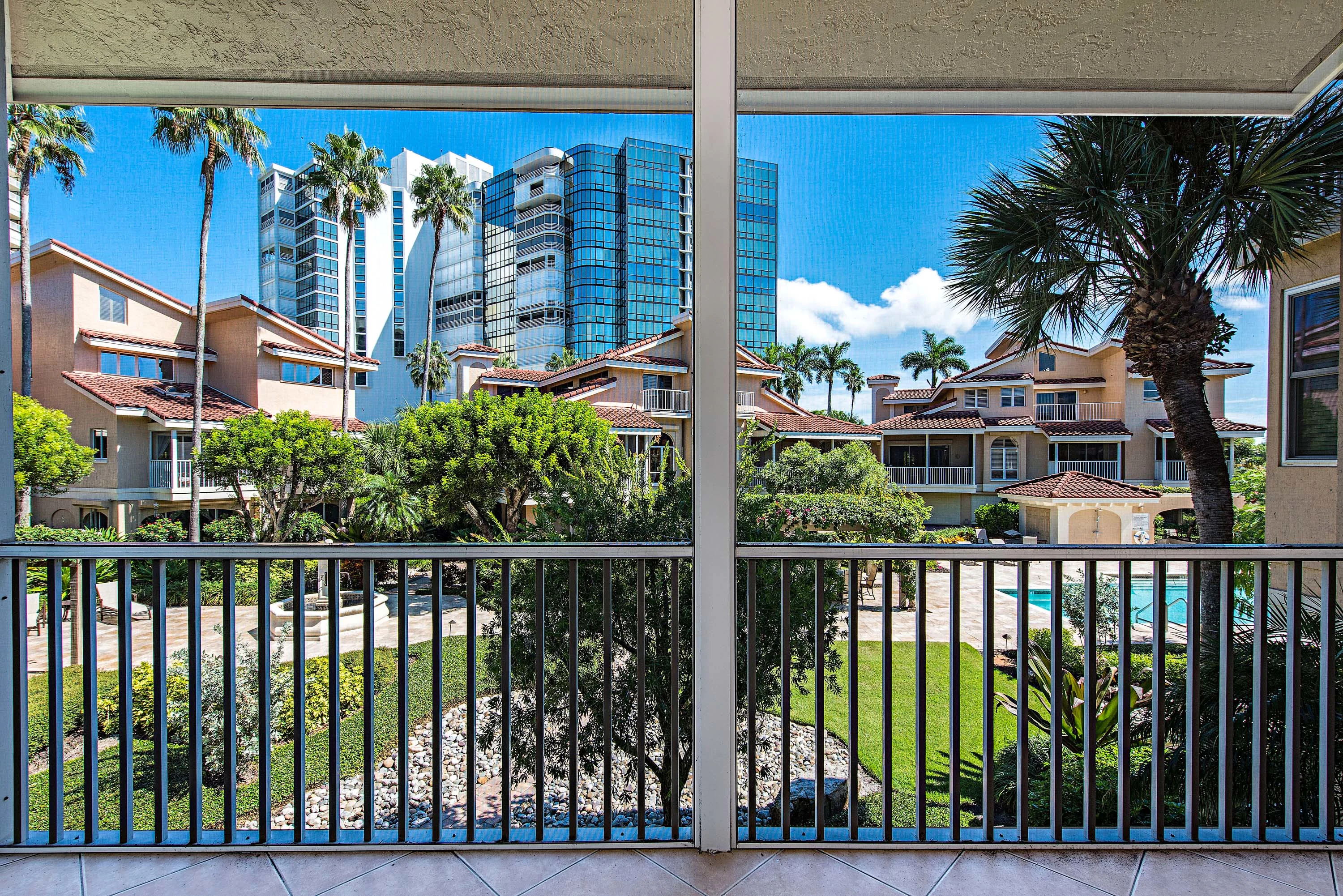 4727 Villa Mare Lane, Naples, Florida 34103 - 4727_villa_mare_lane_naples_florida_16_zrrapf
