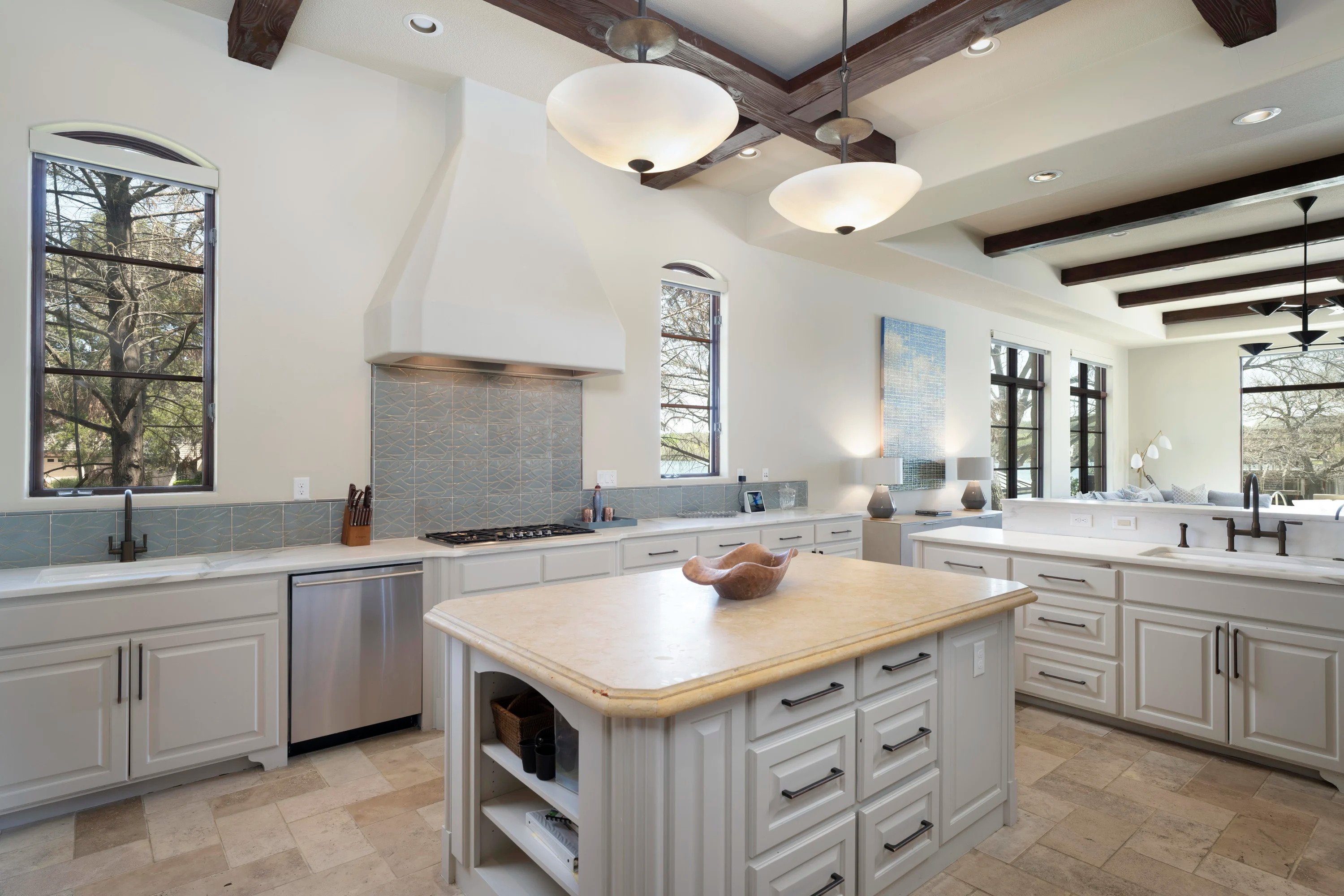 2611 Westlake Drive, Austin, Texas 78746 - 2611-westlake-drive-austin-texas06_djcm9u
