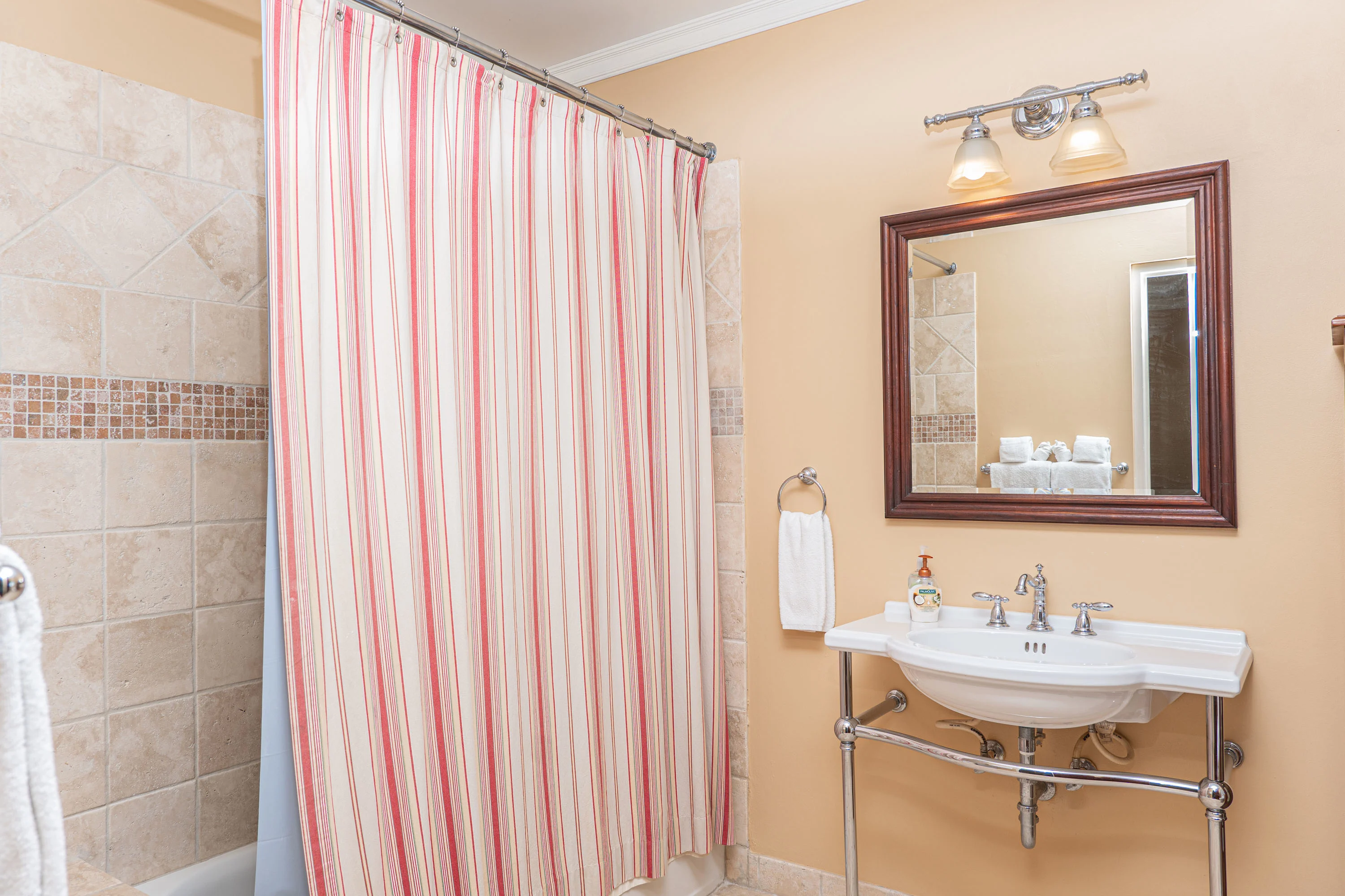 L8 & L9 Caribbean Heights, Rose Hall , Montego Bay, Saint James , Jamaica - L8_L9_Caribbean_Heights_27_r6mtlj