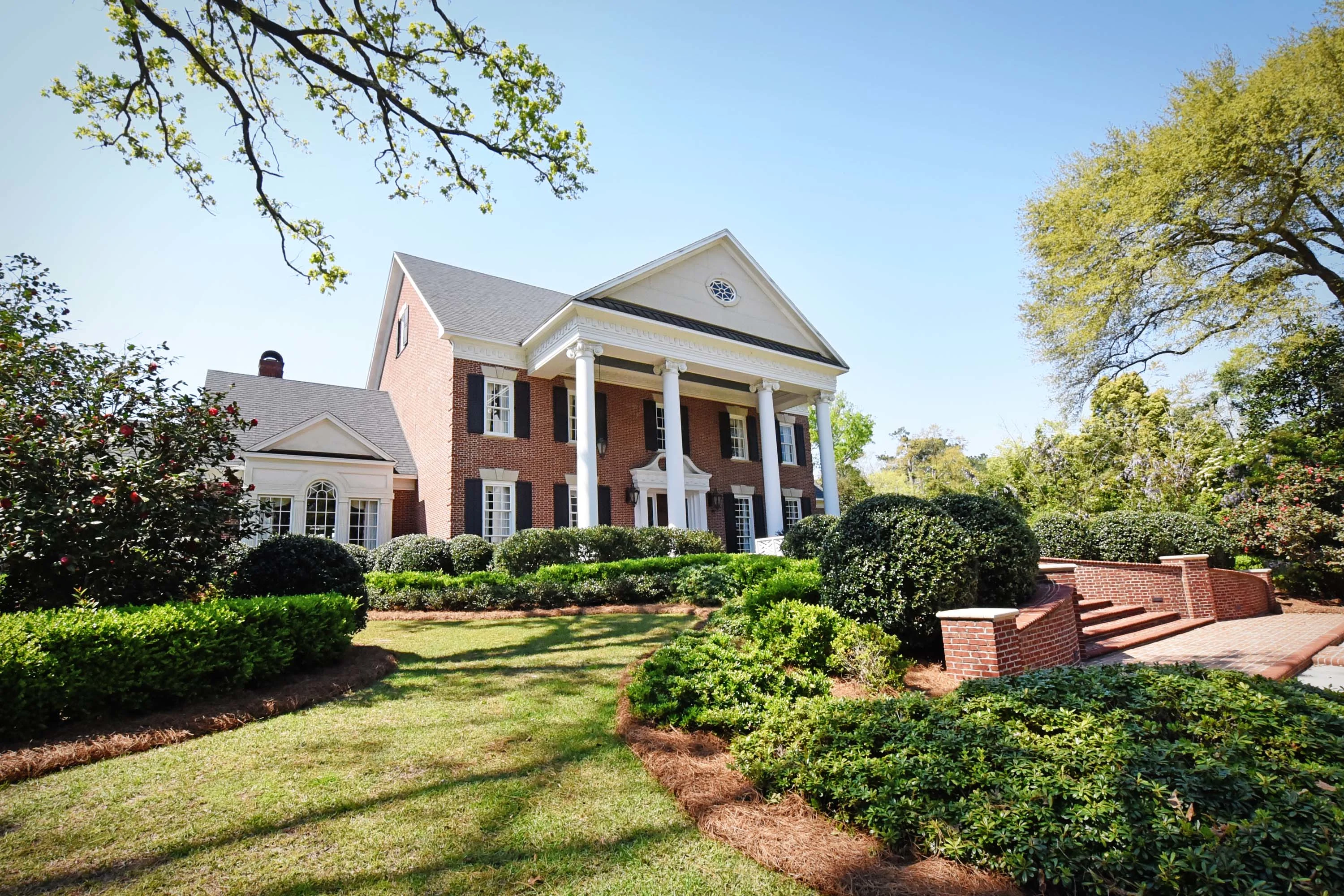 403 North Cherokee Avenue, Dothan, Alabama 36303 - 403-north-cherokee-avenue-dothan-alabama01_m1eeib