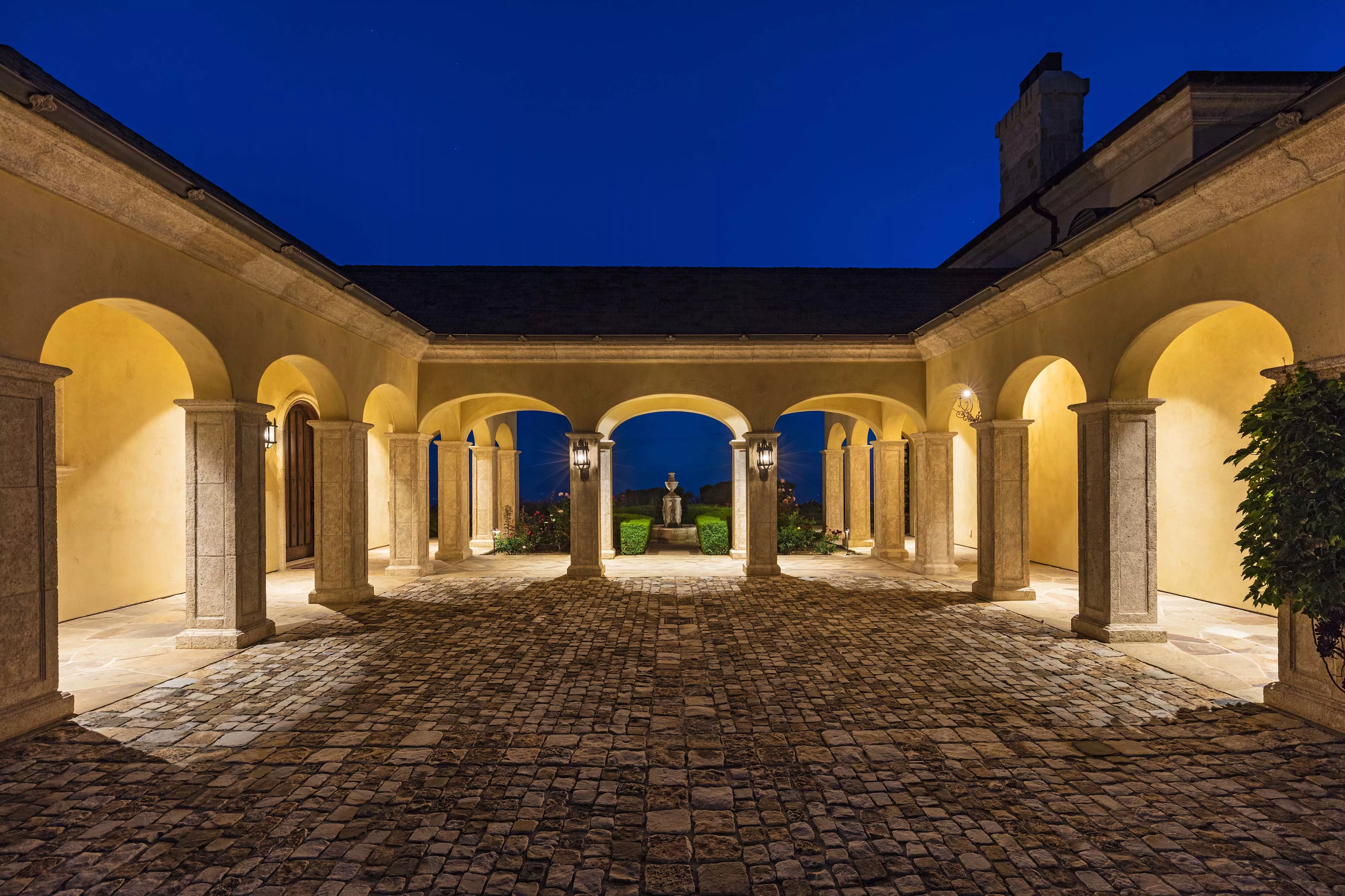 18441 Via Ambiente, Rancho Santa Fe, California 92067 - 18441-via-ambiente-rancho-santa-fe40_nxqcqu