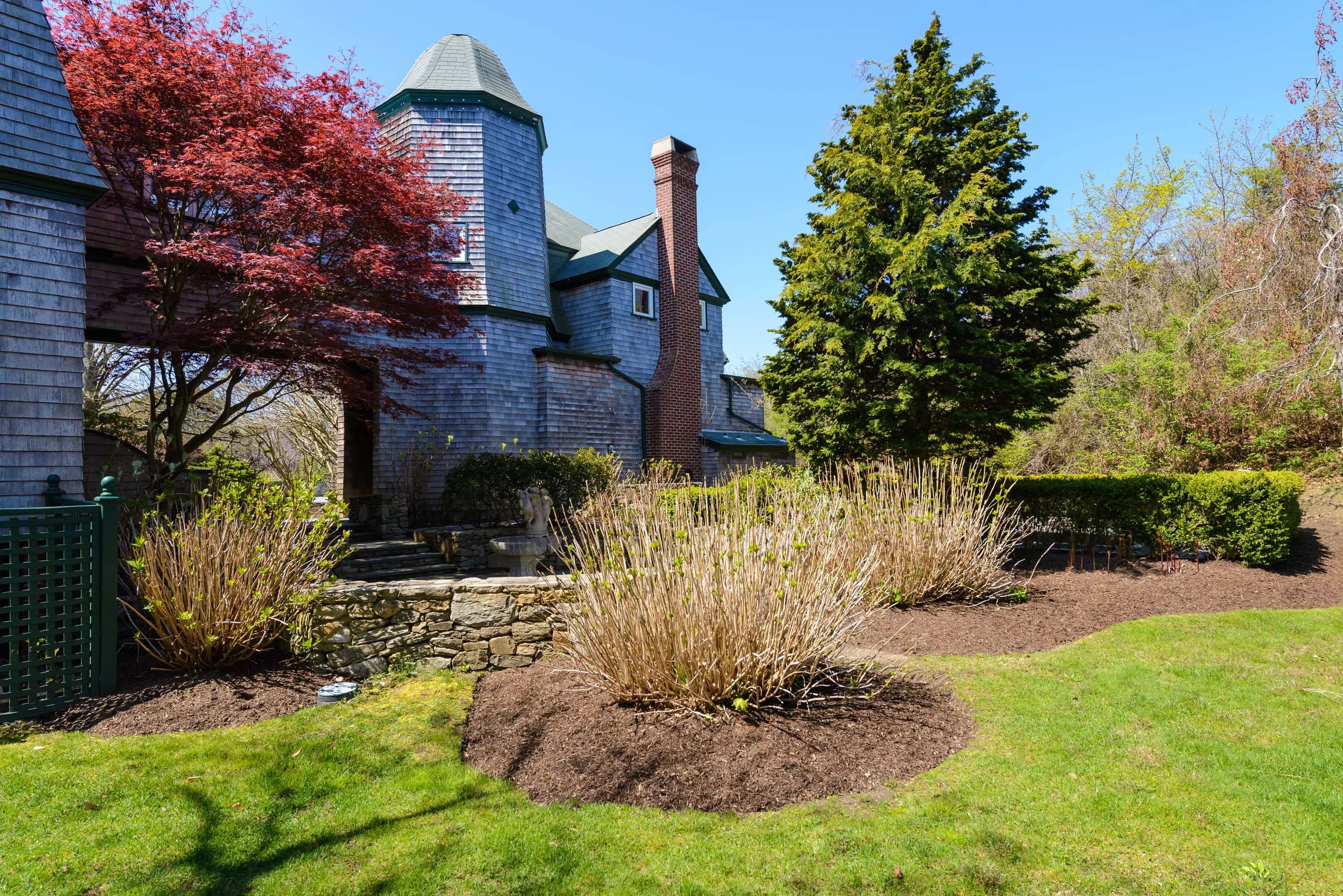 52 Newport Street , Jamestown, Rhode Island 02835 - 52-newport-street-jamestown-rhode-island11_e83ouk