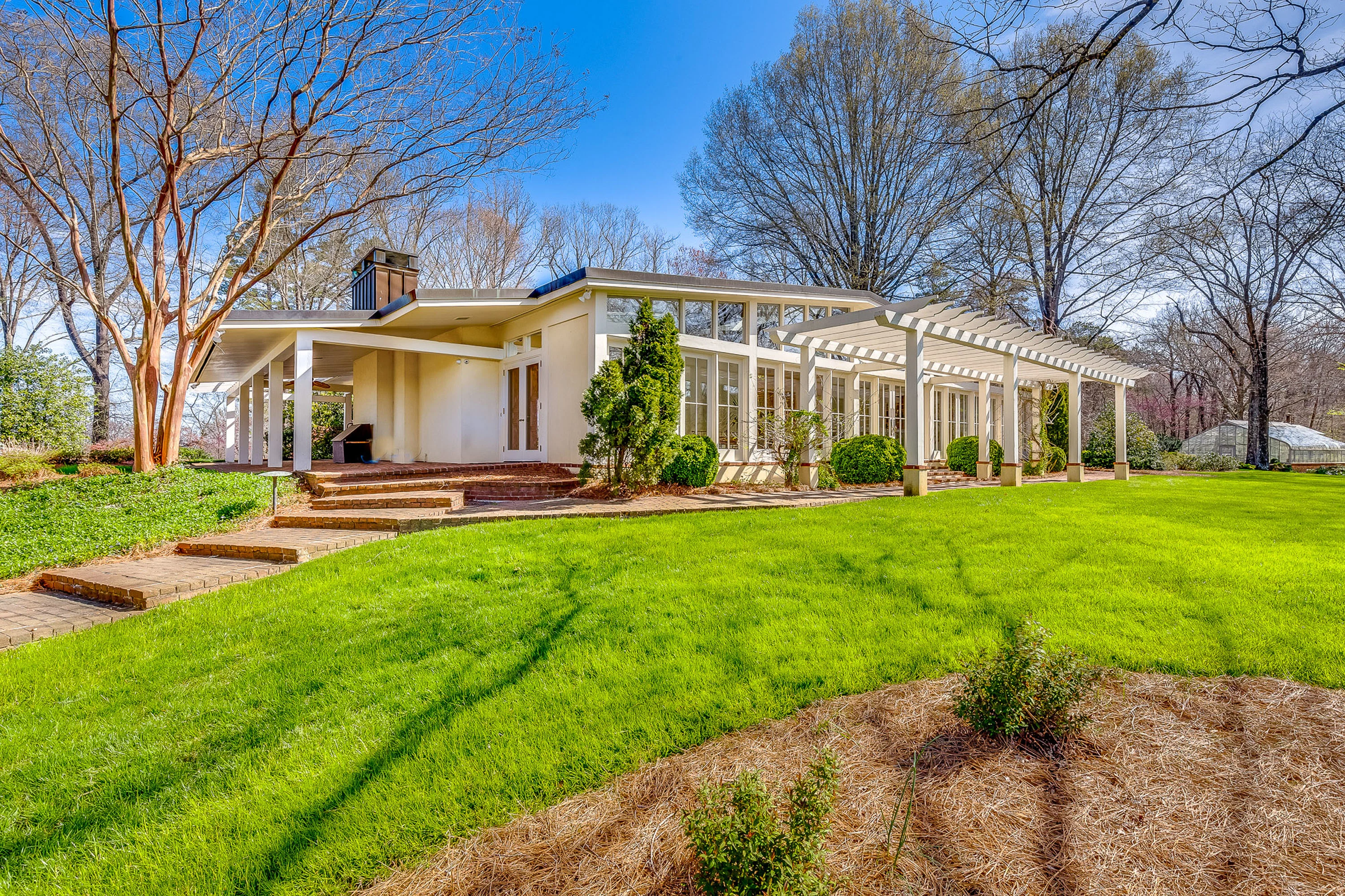 1011 Thunderwood Farm Lane, Lewisville, North Carolina 27023 - 1011-thunderwood-farm-lane-lewisville-nc-01_yby0iy