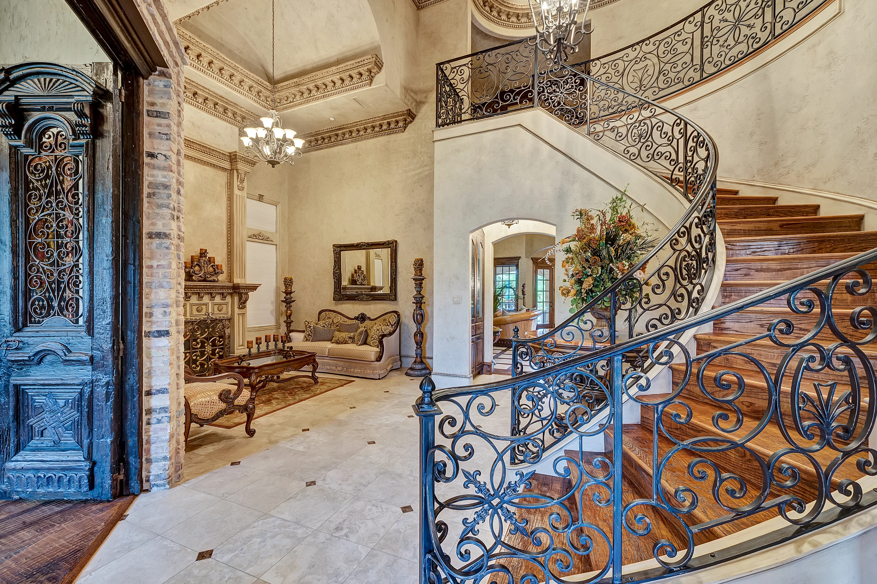 2404 Glade Road, Colleyville, Texas  - 2404-glad-road-colleyville-texas04_v7adfm