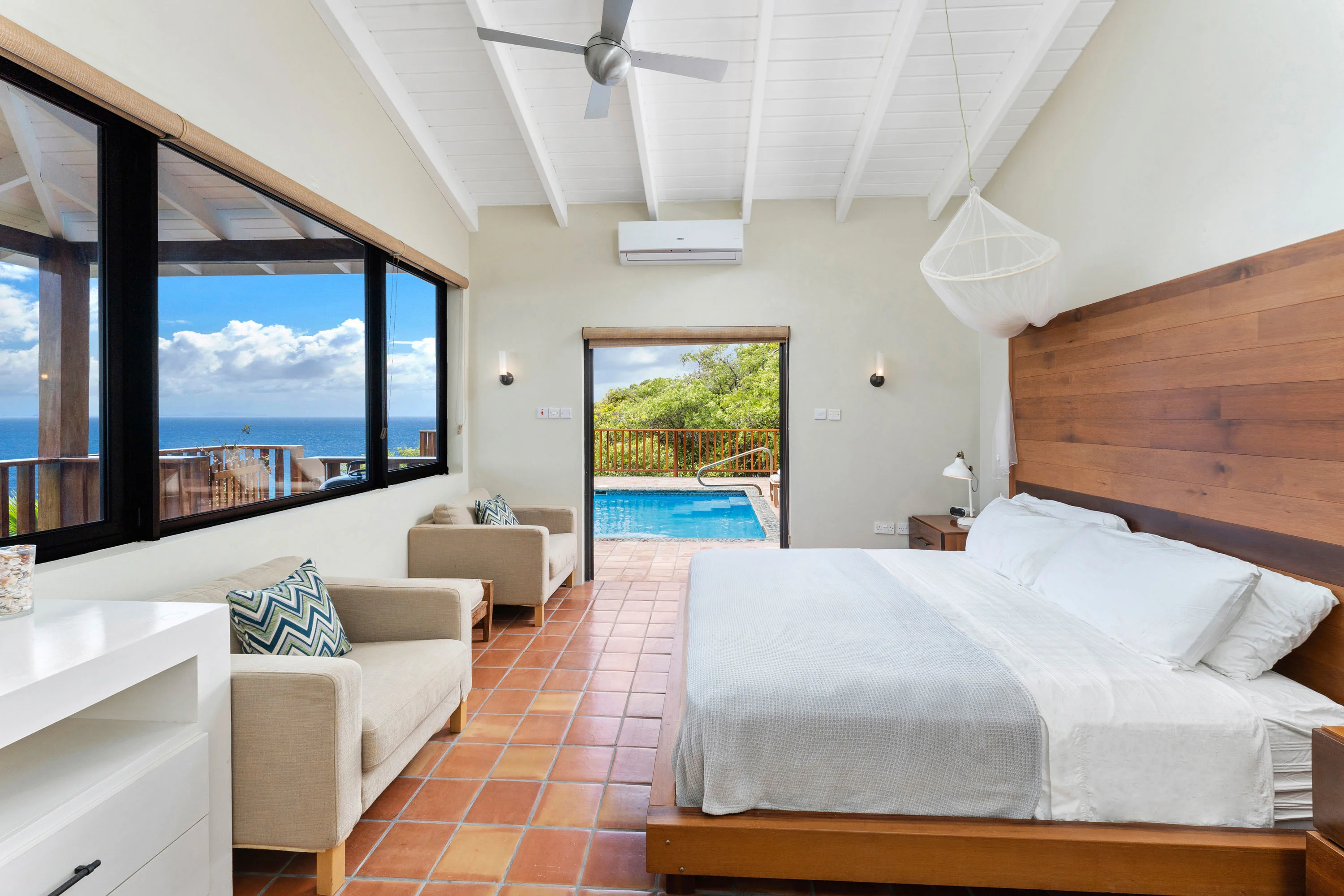 Adams Bay Tower Villa, Bequia, Bequia , St. Vincent & The Grenadines - adams-bay-tower-villa-bequia-st-vincent-grenadines10_sr1dv7