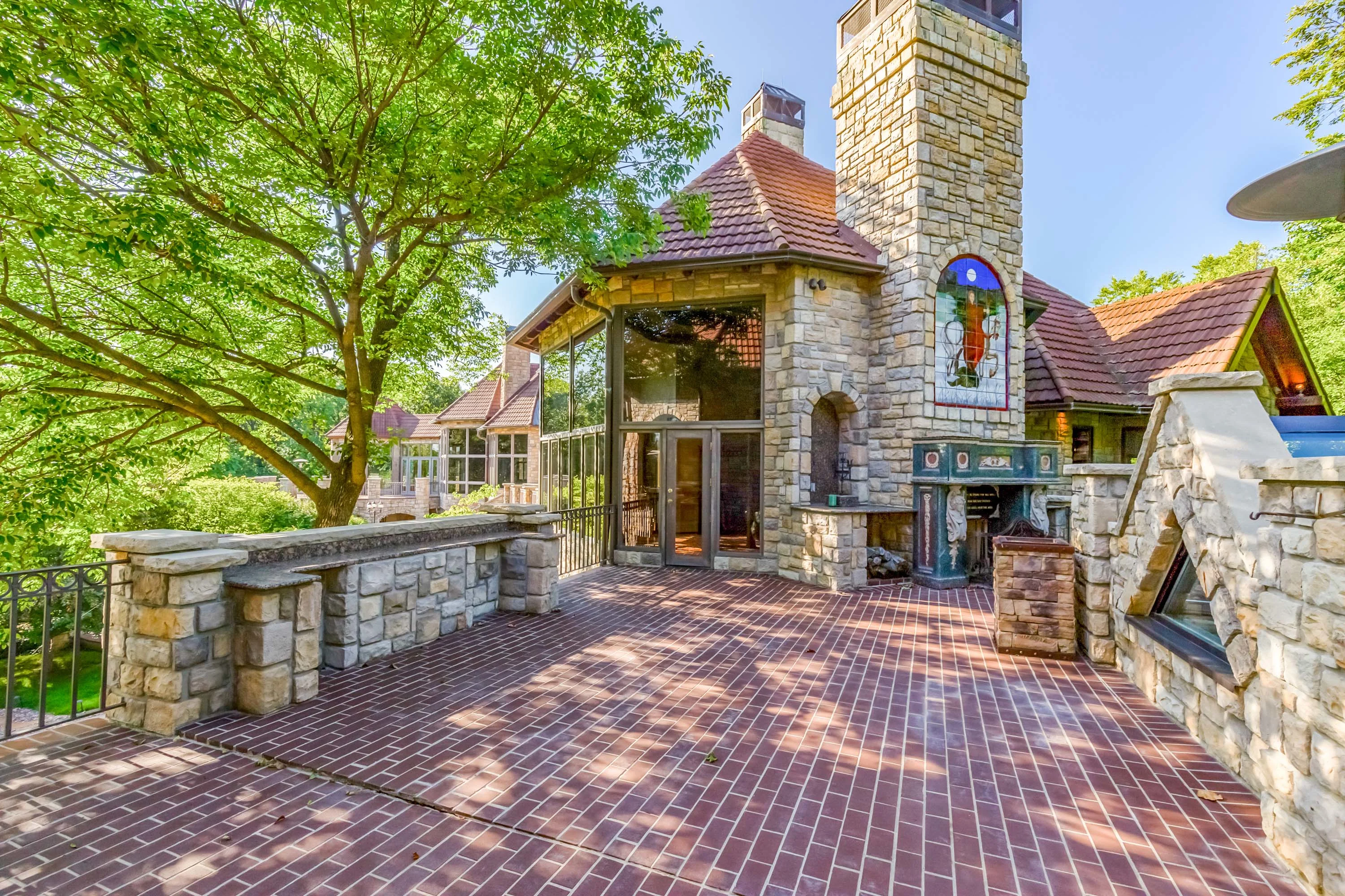 5225 Renner Road, Lake Quivira, Kansas City, Kansas 66217 - 5225-renner-road-lake-quivira-kansas-055_xghlt4