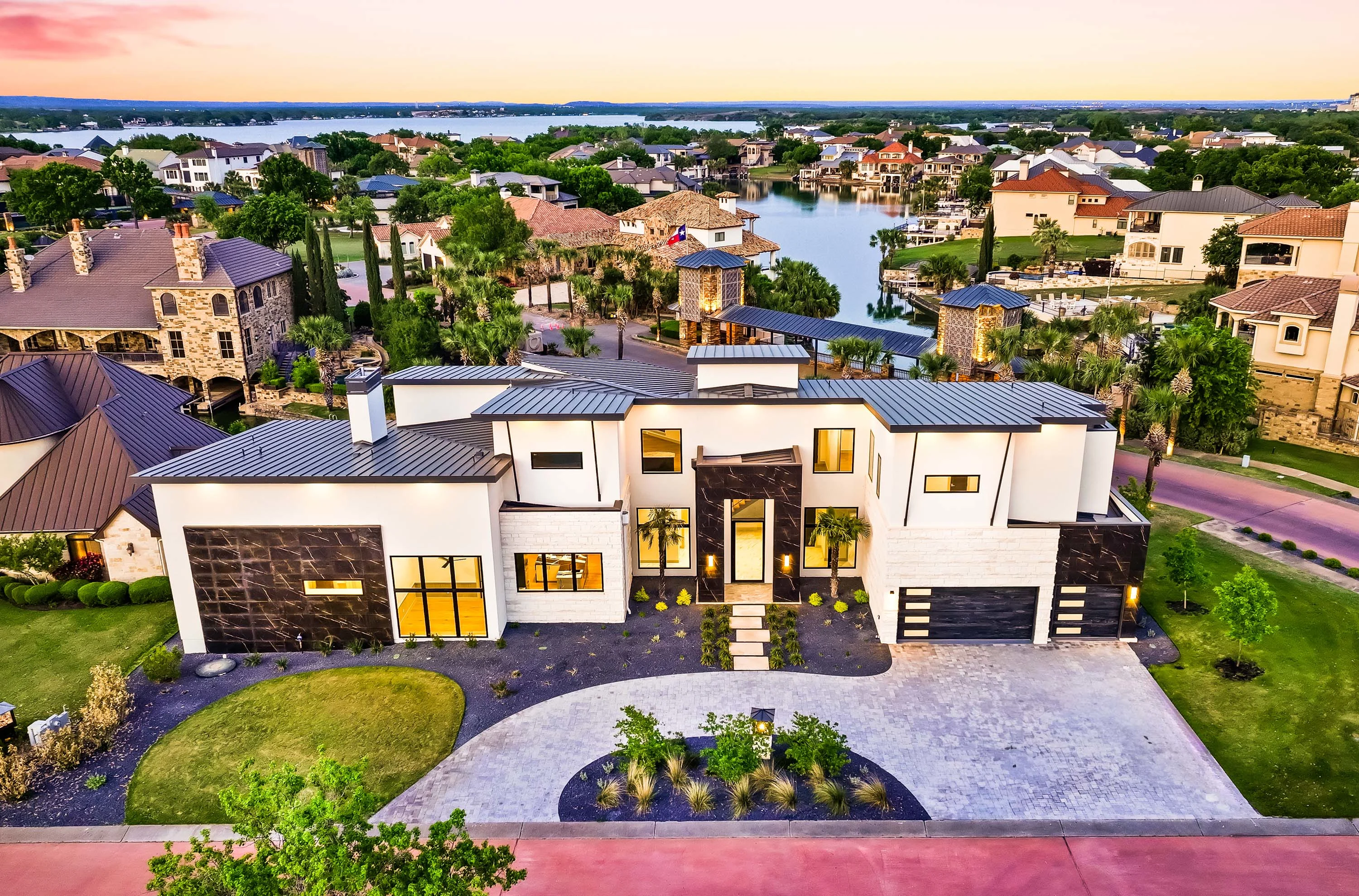 81 Applehead Island Drive, Austin Area, Horseshoe Bay, Texas 78657 - 01_Applehead_Island_Drive_jvjohl