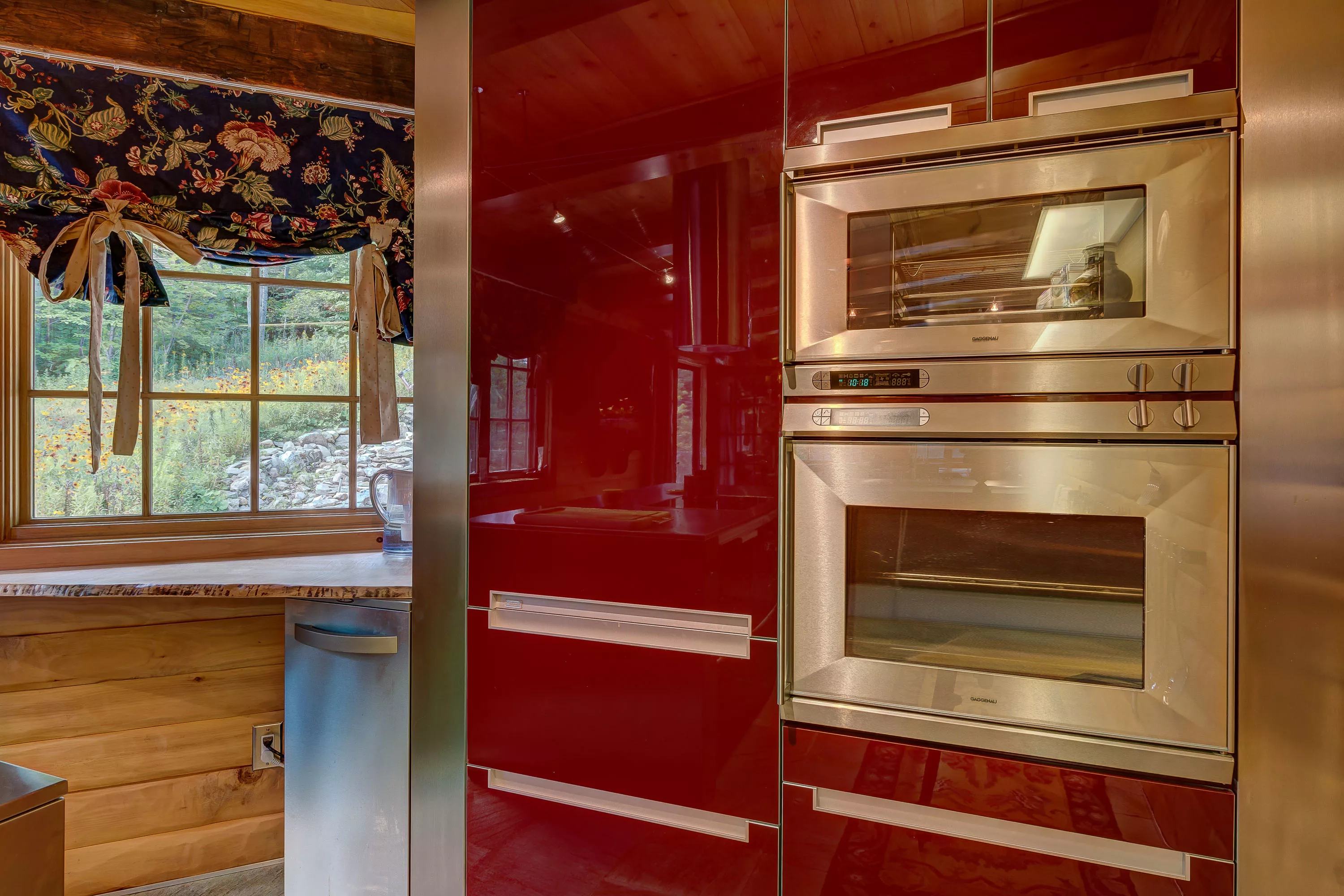 50 Quarter Mile Road, Stratton, Vermont 05340 - hauser_am_berg_10_fdug0f