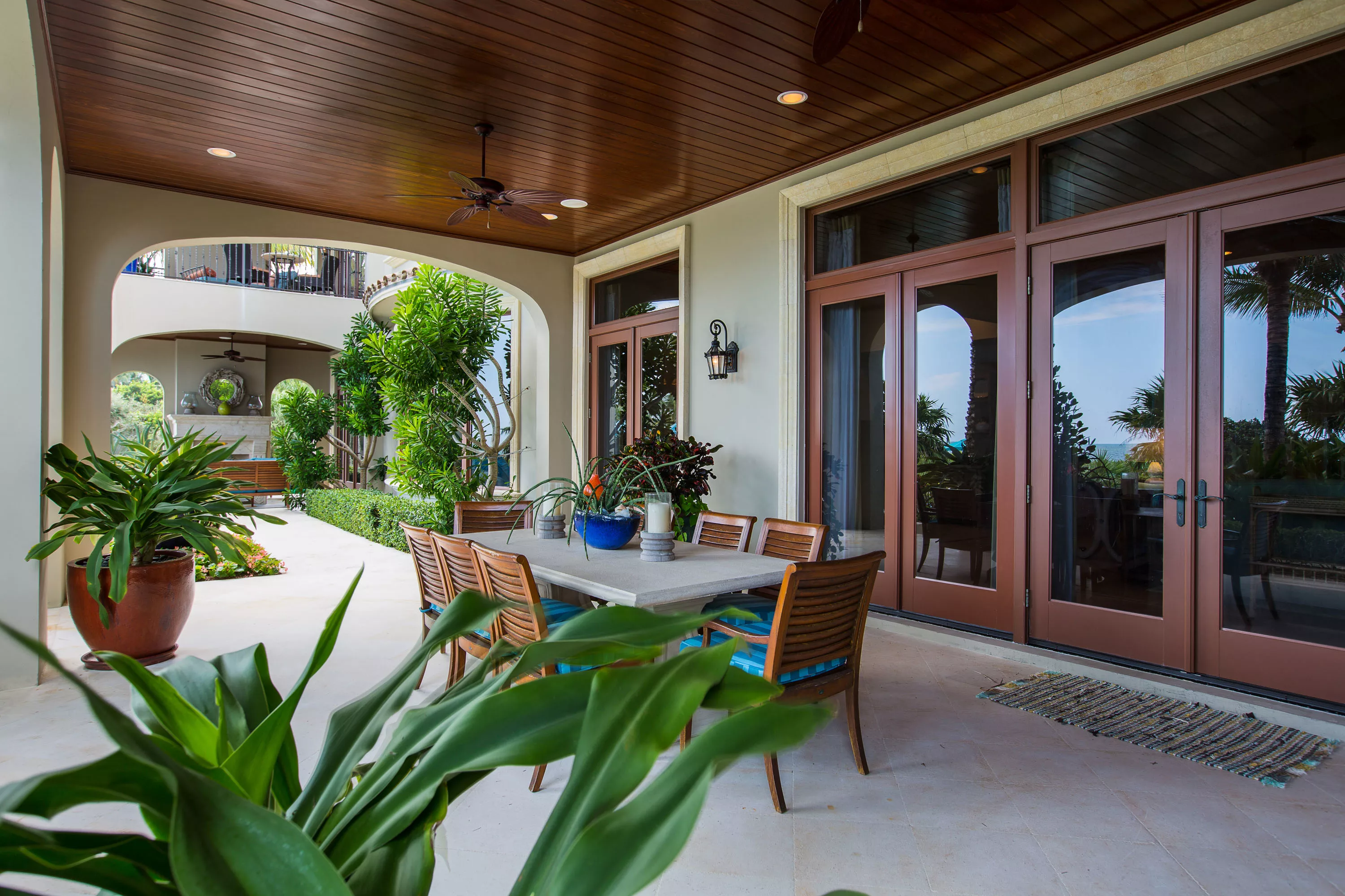 10 Ocean Lane, Vero Beach, Florida 32963 - 10-ocean-lane-vero-beach-florida26-15-22-58-5858_lxpgnz