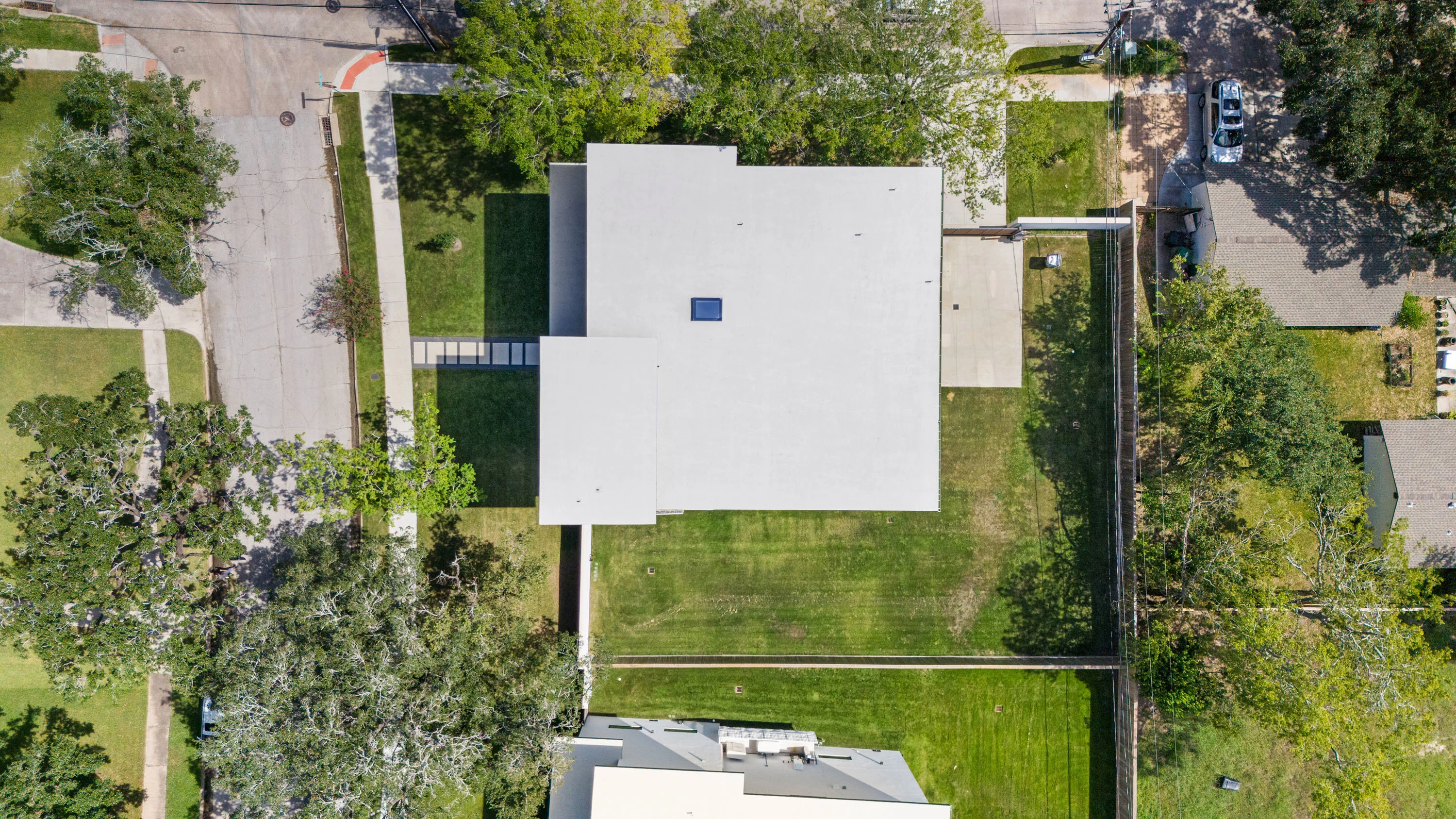 4903 Braesvalley Drive, Houston, Texas 77096 - 4903_Braesvalley_Dr_32_mlkr8v