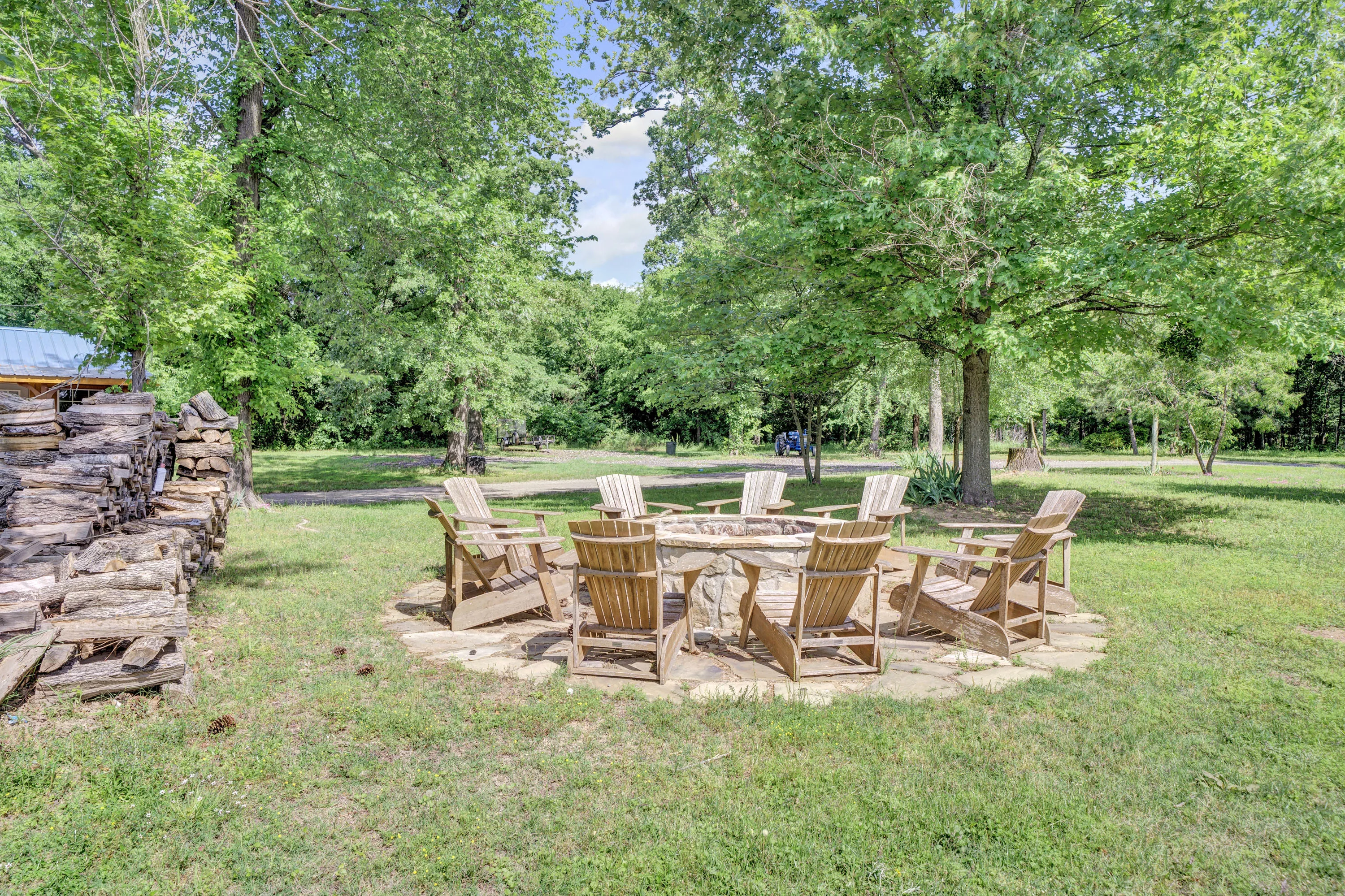 877 SW CR 3250, Dallas Area, Texas 75494 - ford-family-ranch-winnsboro-texas40_lqhlxu