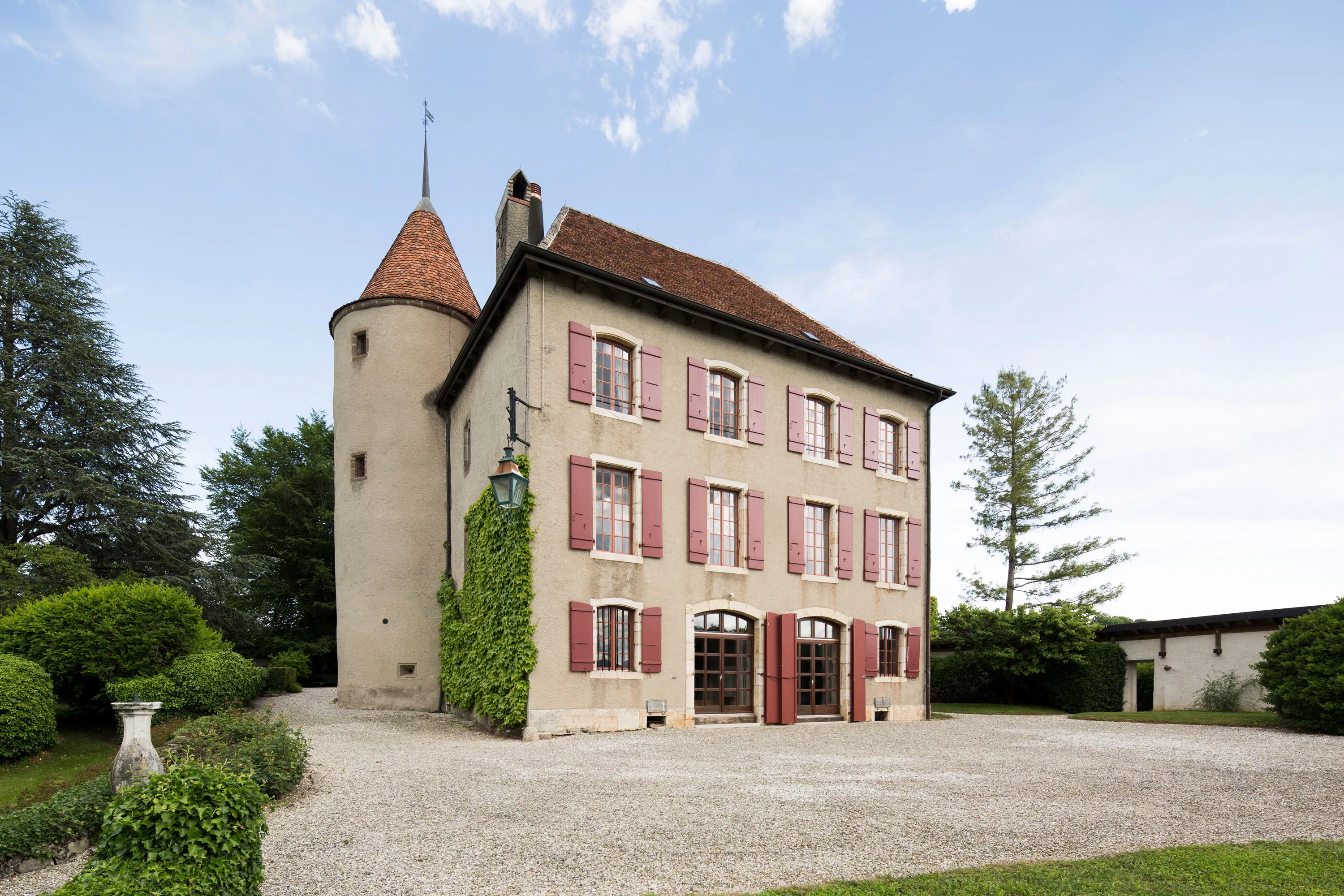Chateau de Bavois, Lausanne, Vaud , Switzerland - chateaudebavois_33_cyglmd