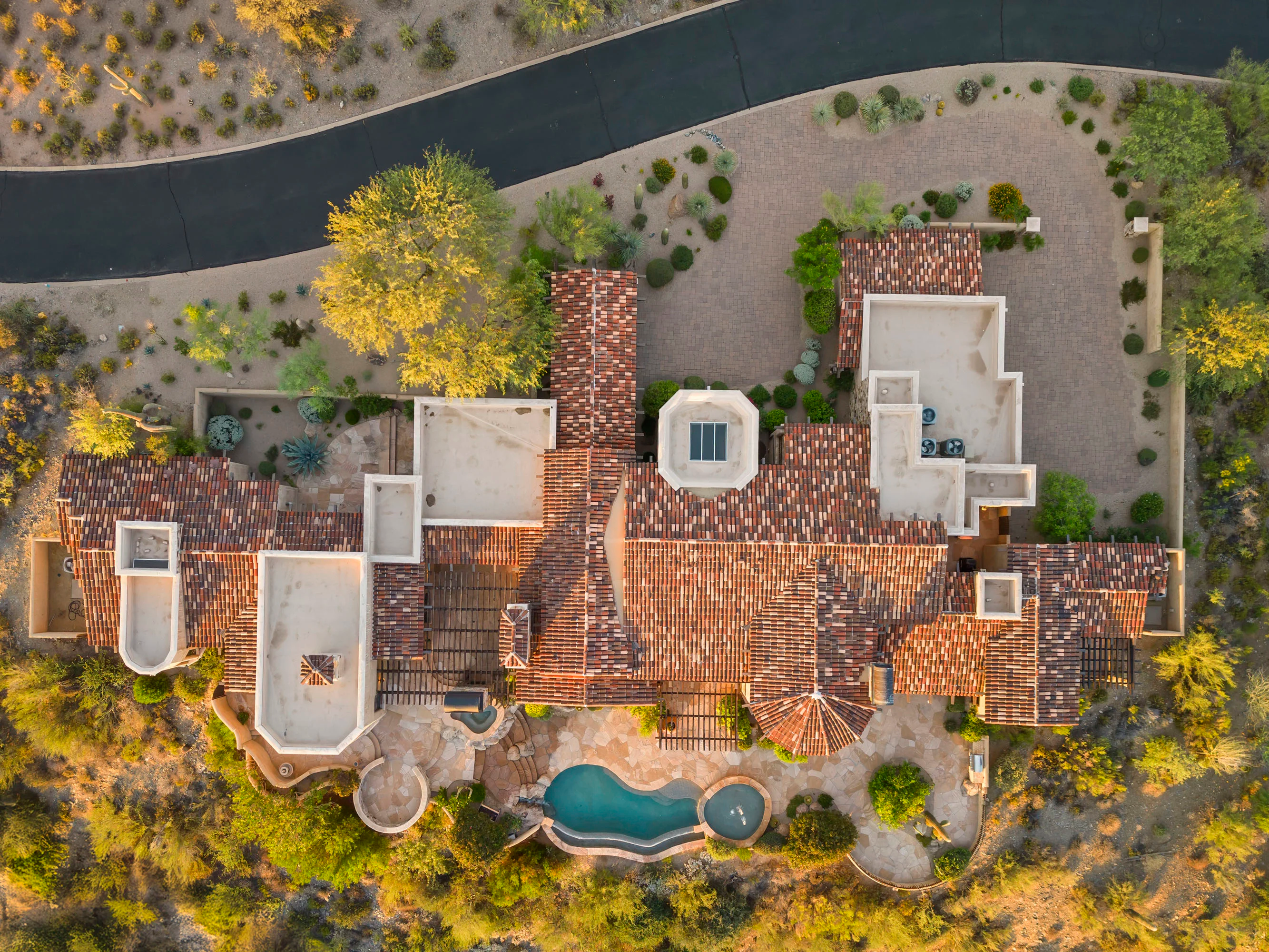 42398 North 102nd Street, Scottsdale, Arizona 85262 - 42398_N_102nd_St_65_ic2mag