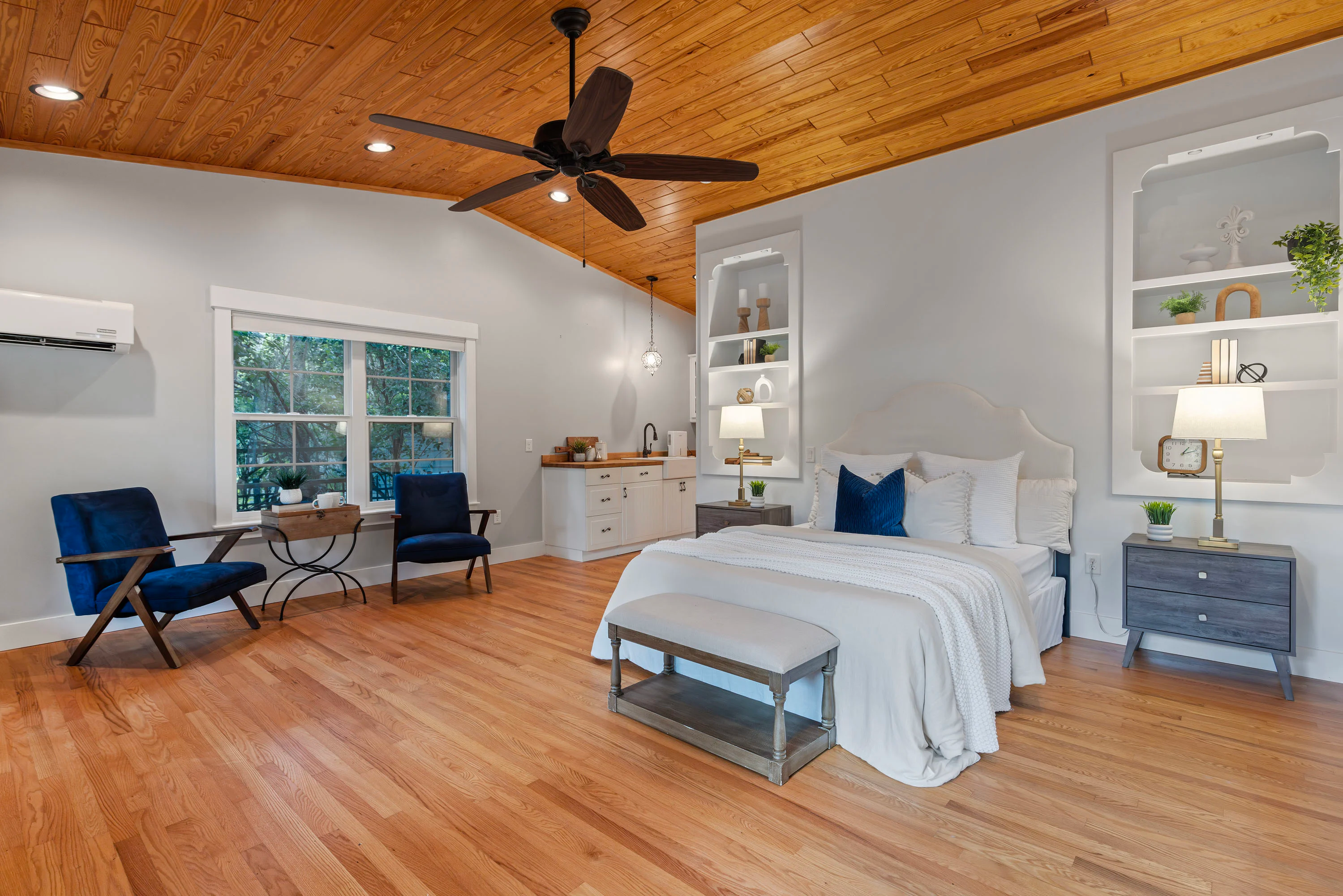 1414 Sylvan Drive, Mount Dora, Near Orlando, Florida 32757 - 1414_Sylvan_Drive_Mount_Dora_FL_40_f4bzxp