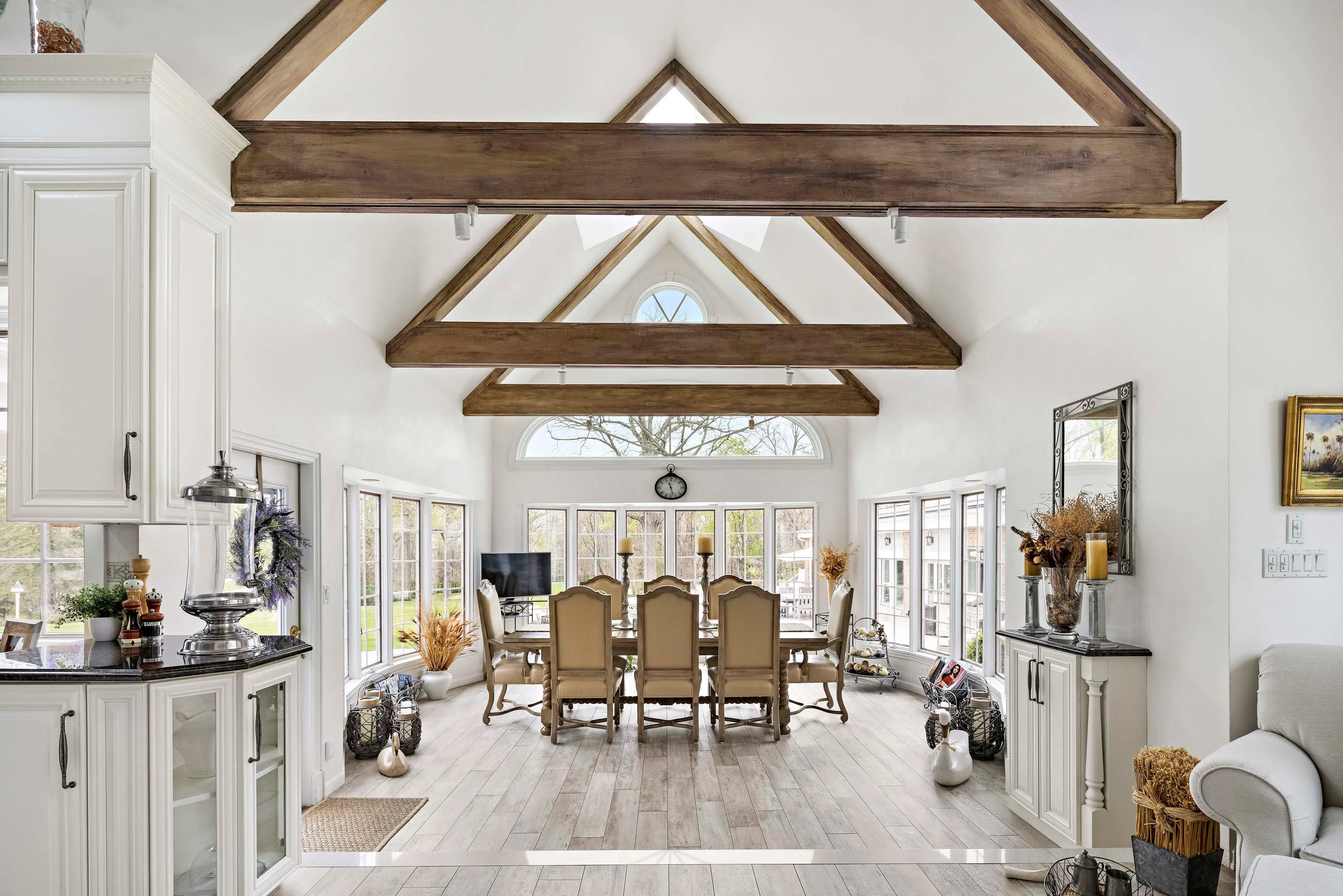Swan Manor | 1 Swan Place, Nissequogue, Gold Coast, New York 11780 - 20_Swan_Manor_1_Swan_Place_Saint_James_NY_11780_we1ayb