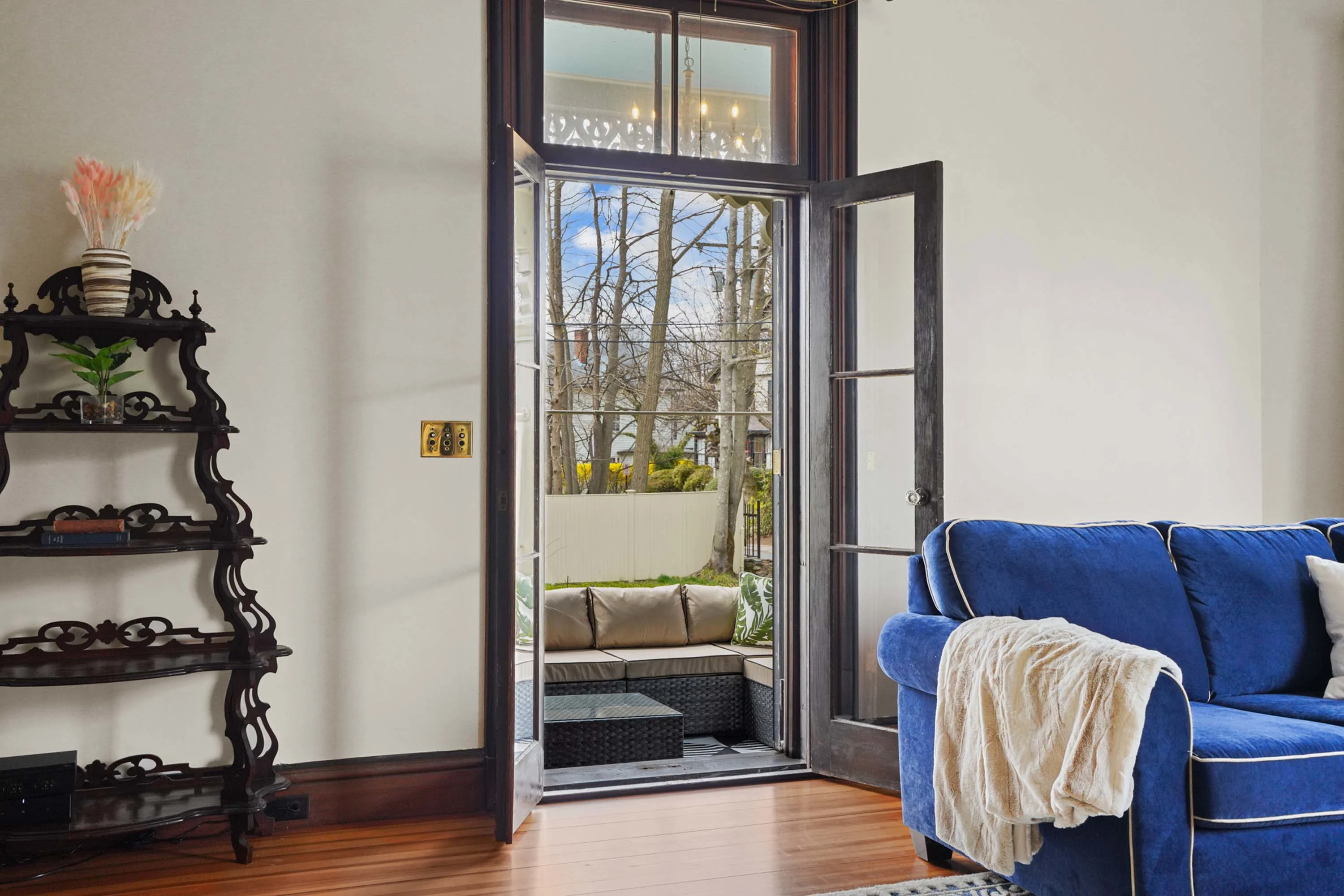 43 Old Beach Road, Newport, Rhode Island 02840 - 20_43_Old_Beach_Rd_Newport_RI_nohrkc