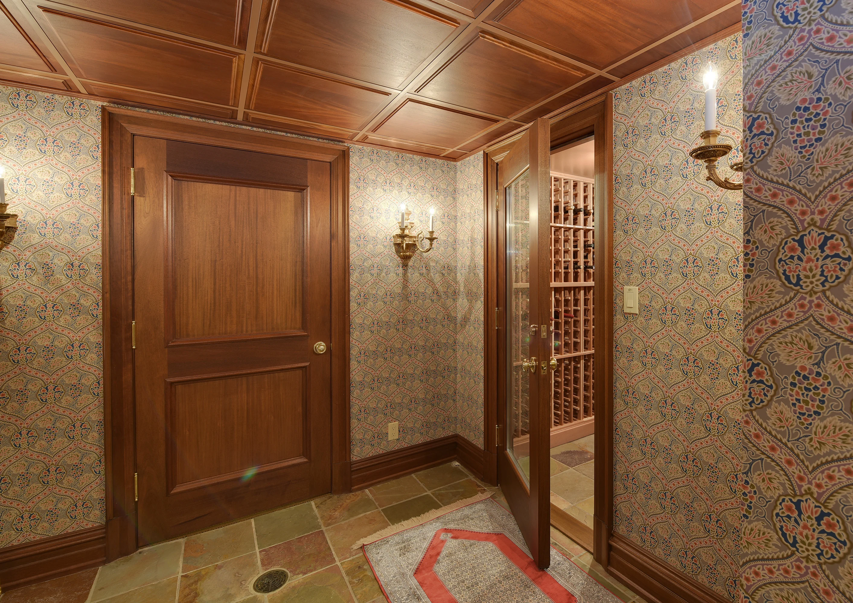 5270 N Lake Drive, Whitefish Bay, Wisconsin 53217 - 5270-N-Lake-Drive-30_jto8hl