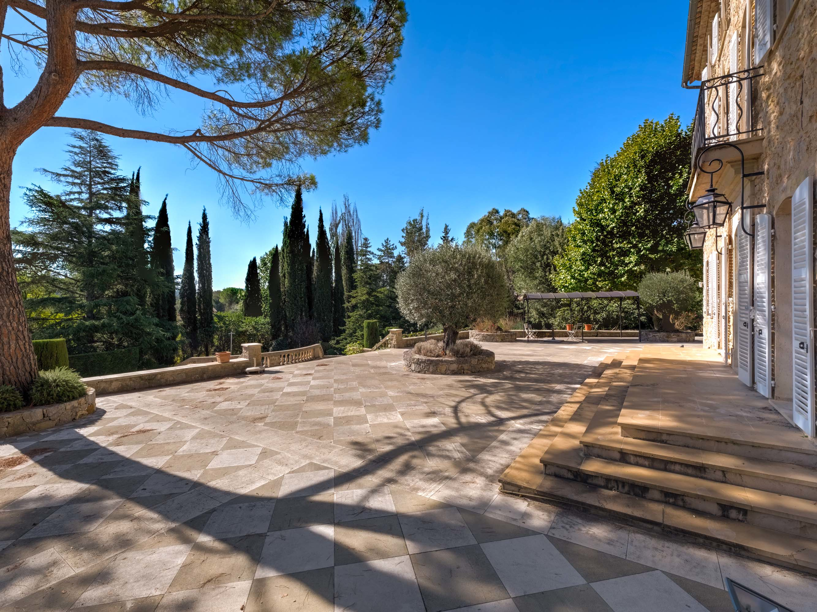 23 Château de Tournon - Luxury Real Estate - Concierge Auctions