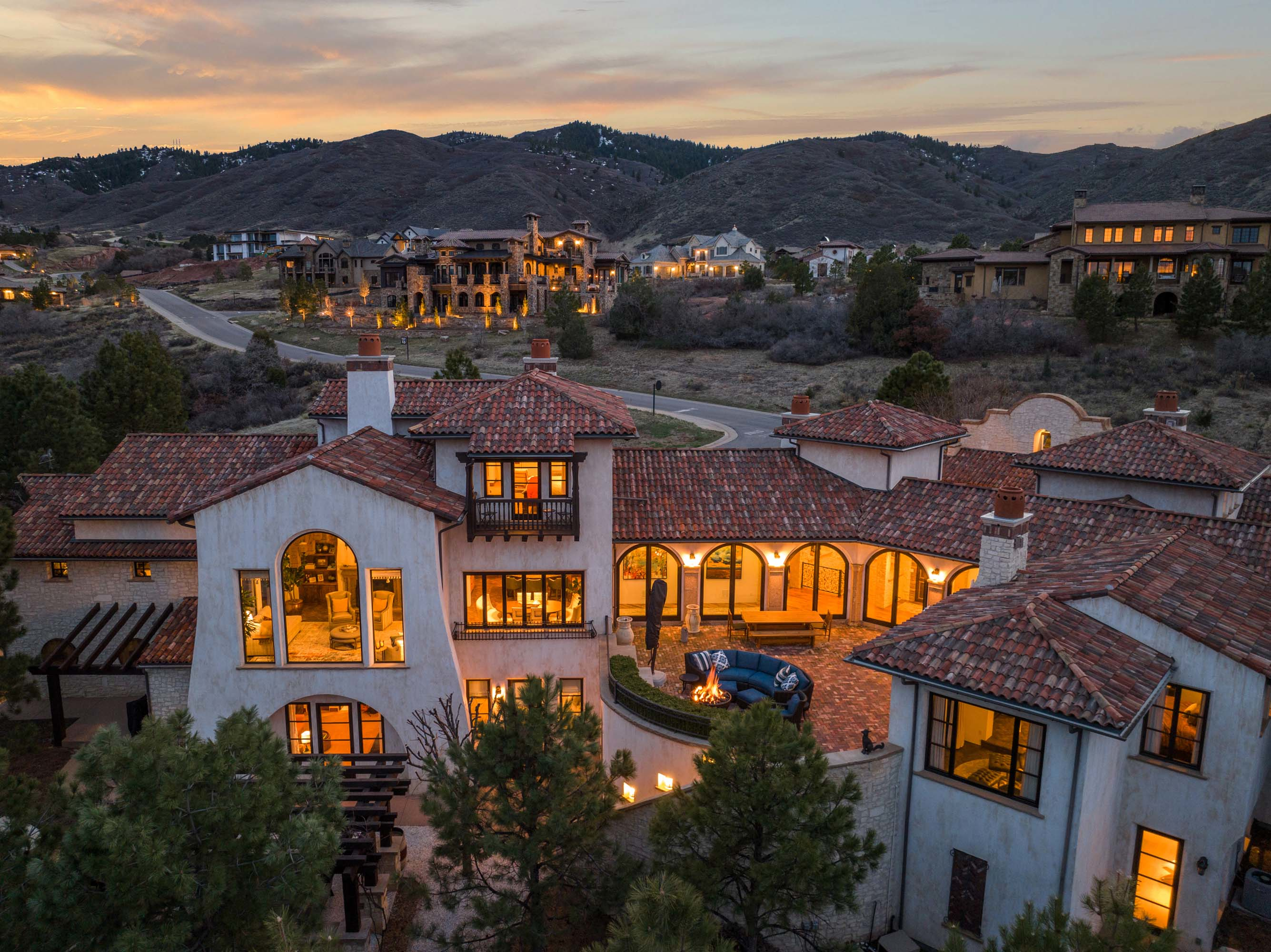 02 7944 Dante Drive - Luxury Real Estate - Concierge Auctions