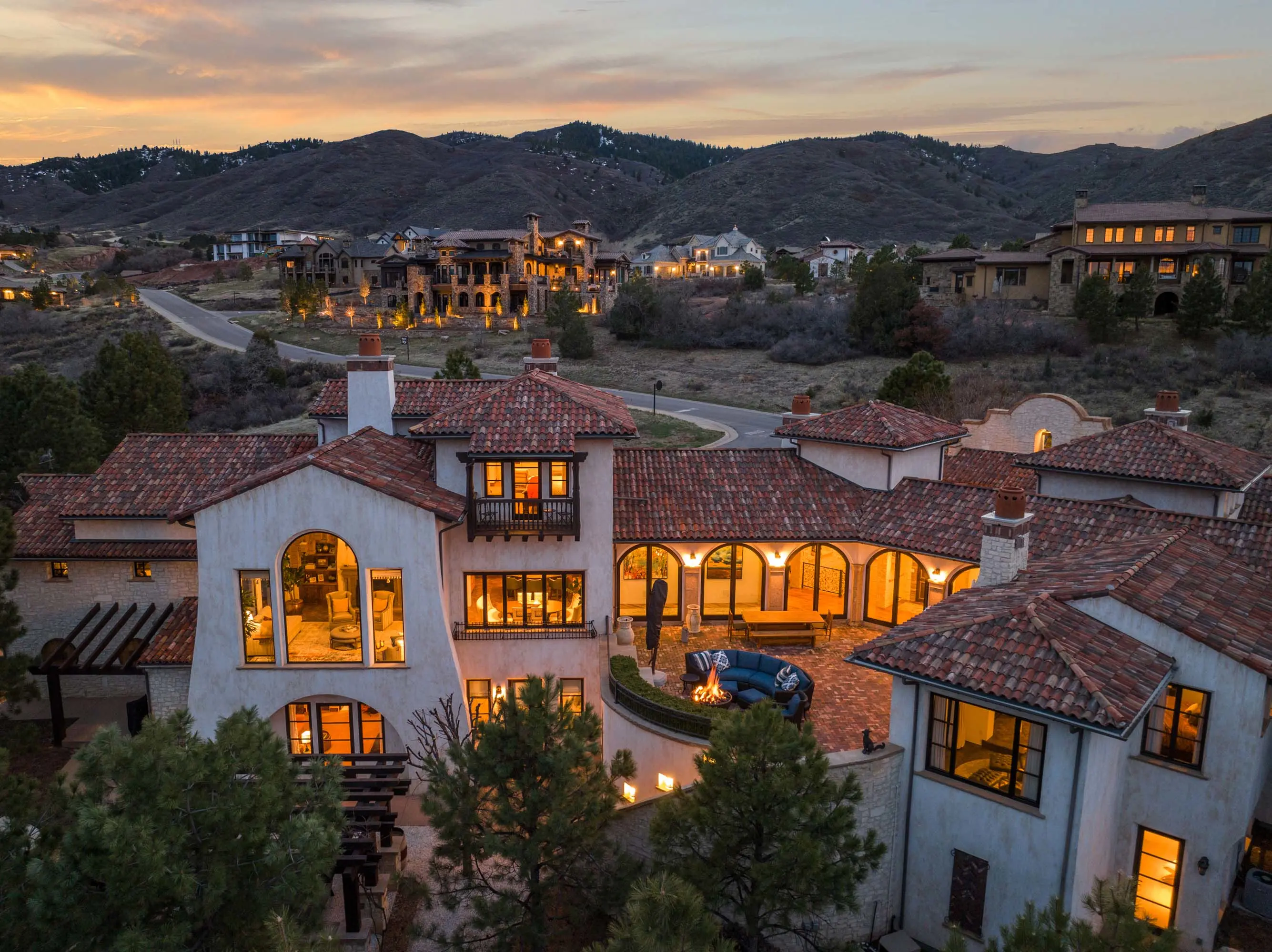 02 7944 Dante Drive - Luxury Real Estate - Concierge Auctions