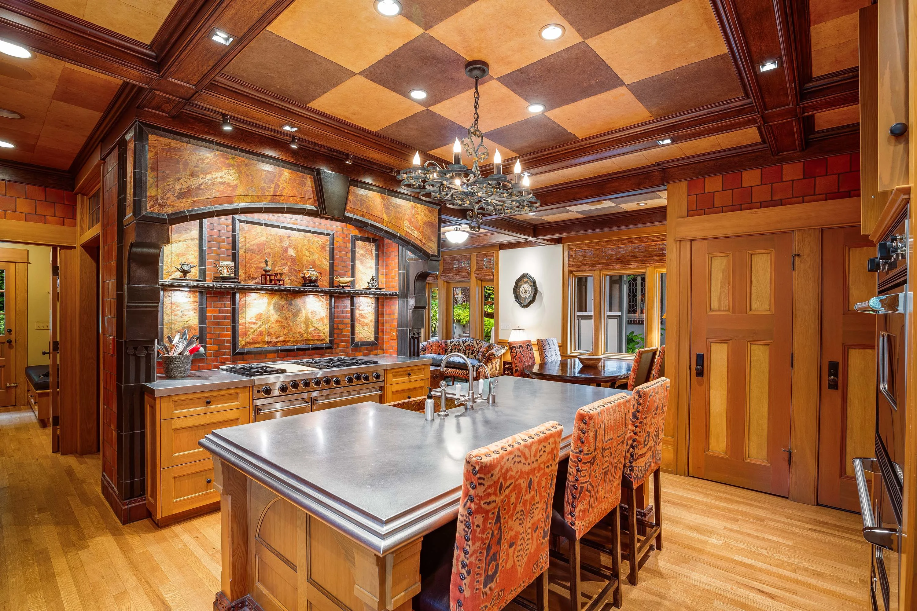 618 West Highland Drive, Seattle, Washington 98119 - 618-west-highland-drive-seattle-washington06_osjqxs
