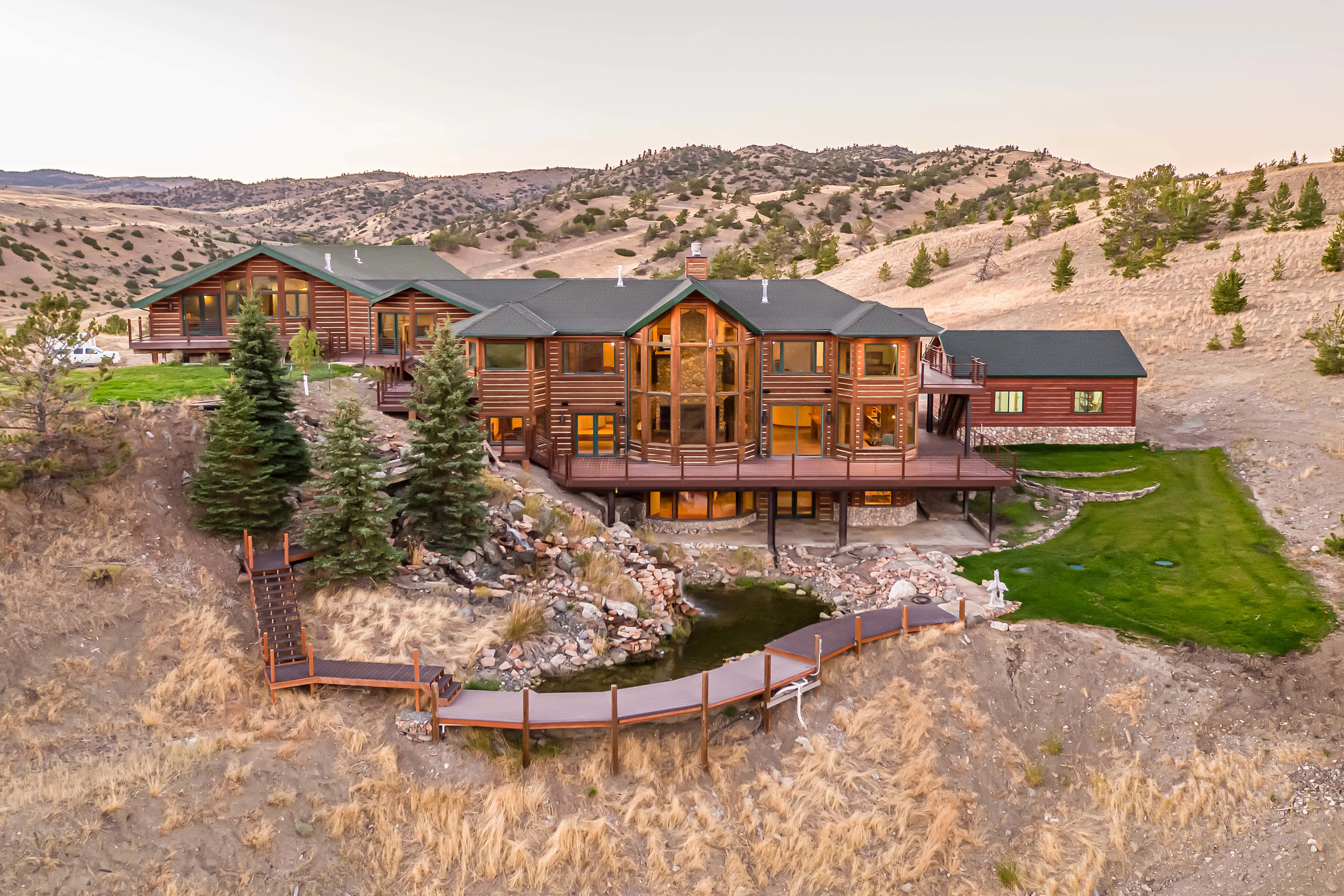 234 Fleshman Creek, Near Bozeman, Montana 59047 - 234-fleshman-creek-livingston-montana_02_nu8qt4