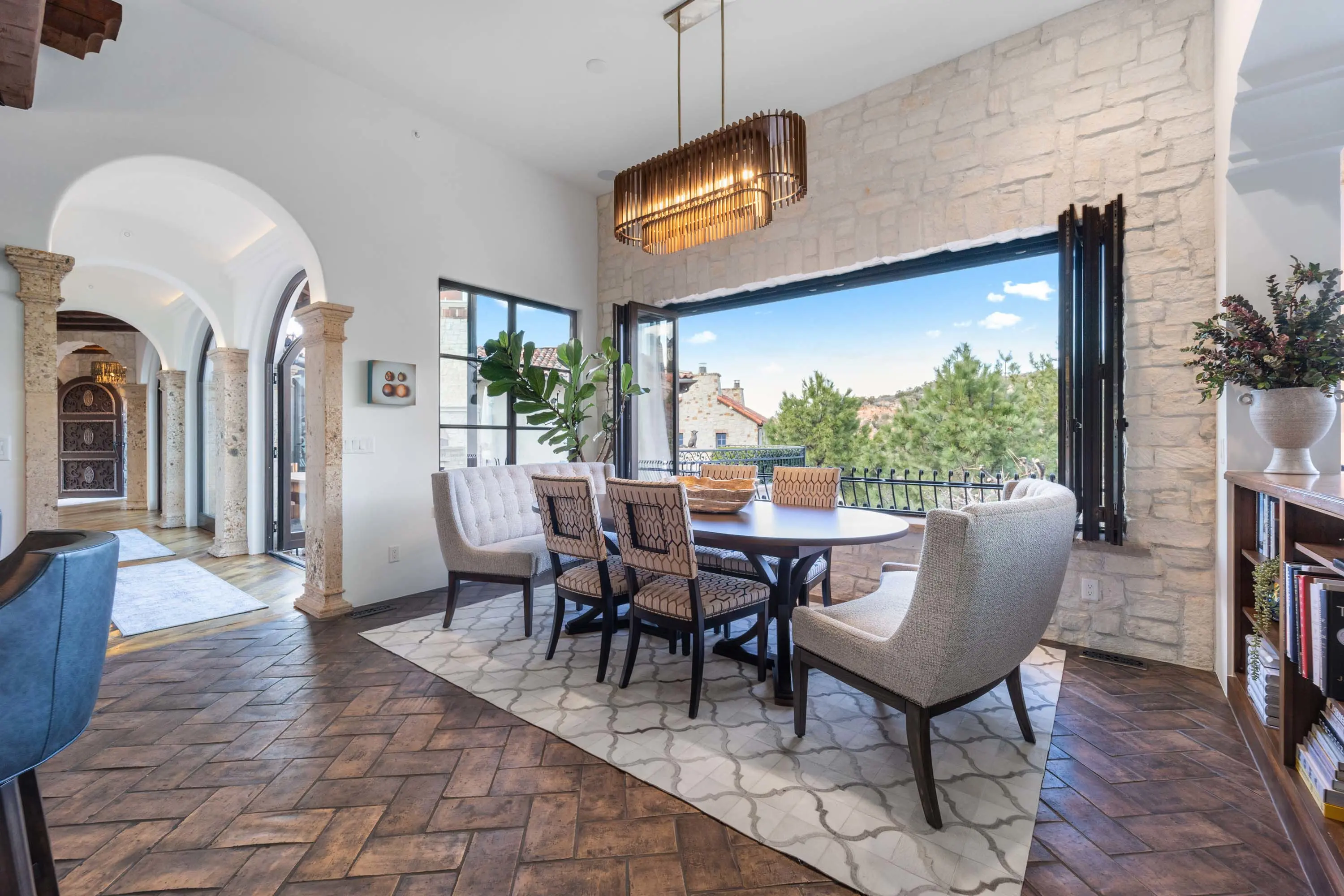 10 7944 Dante Drive - Luxury Real Estate - Concierge Auctions