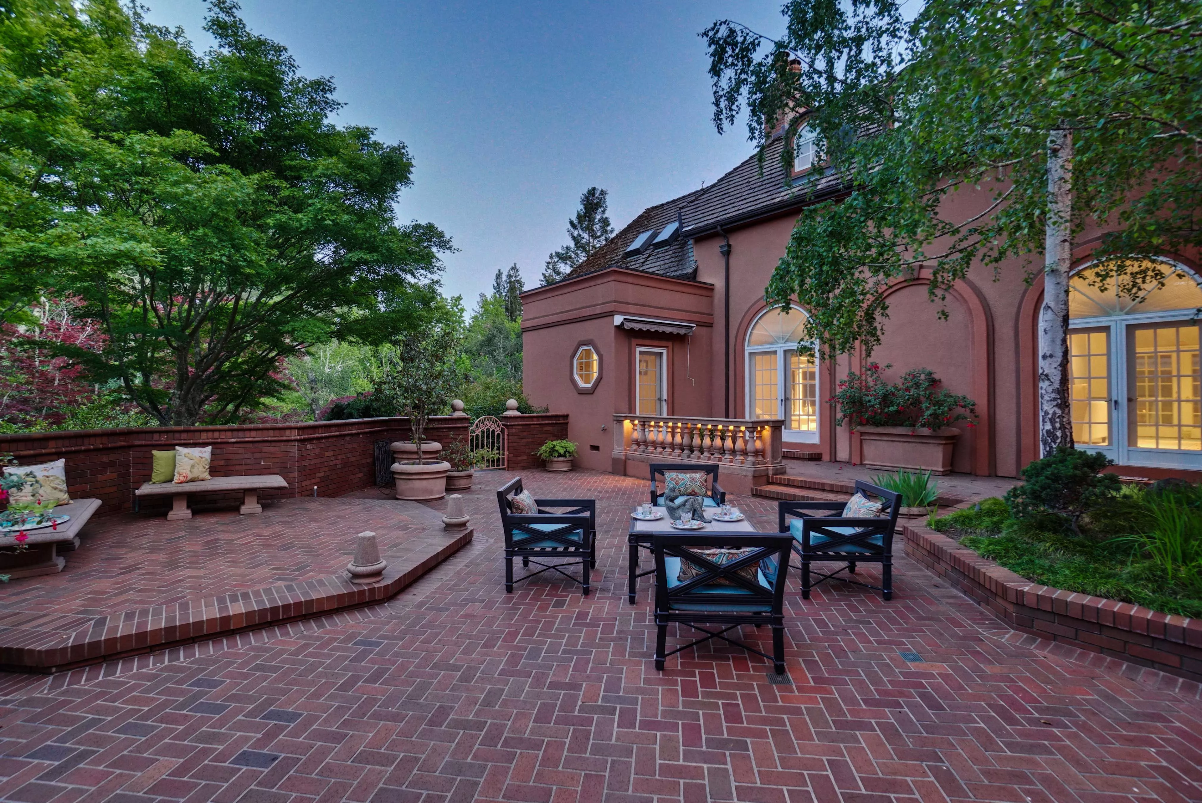 700 Kings Mountain Road, Woodside, California 94062 - 700-kings-mountain-road-woodside-california57_jsl9vl